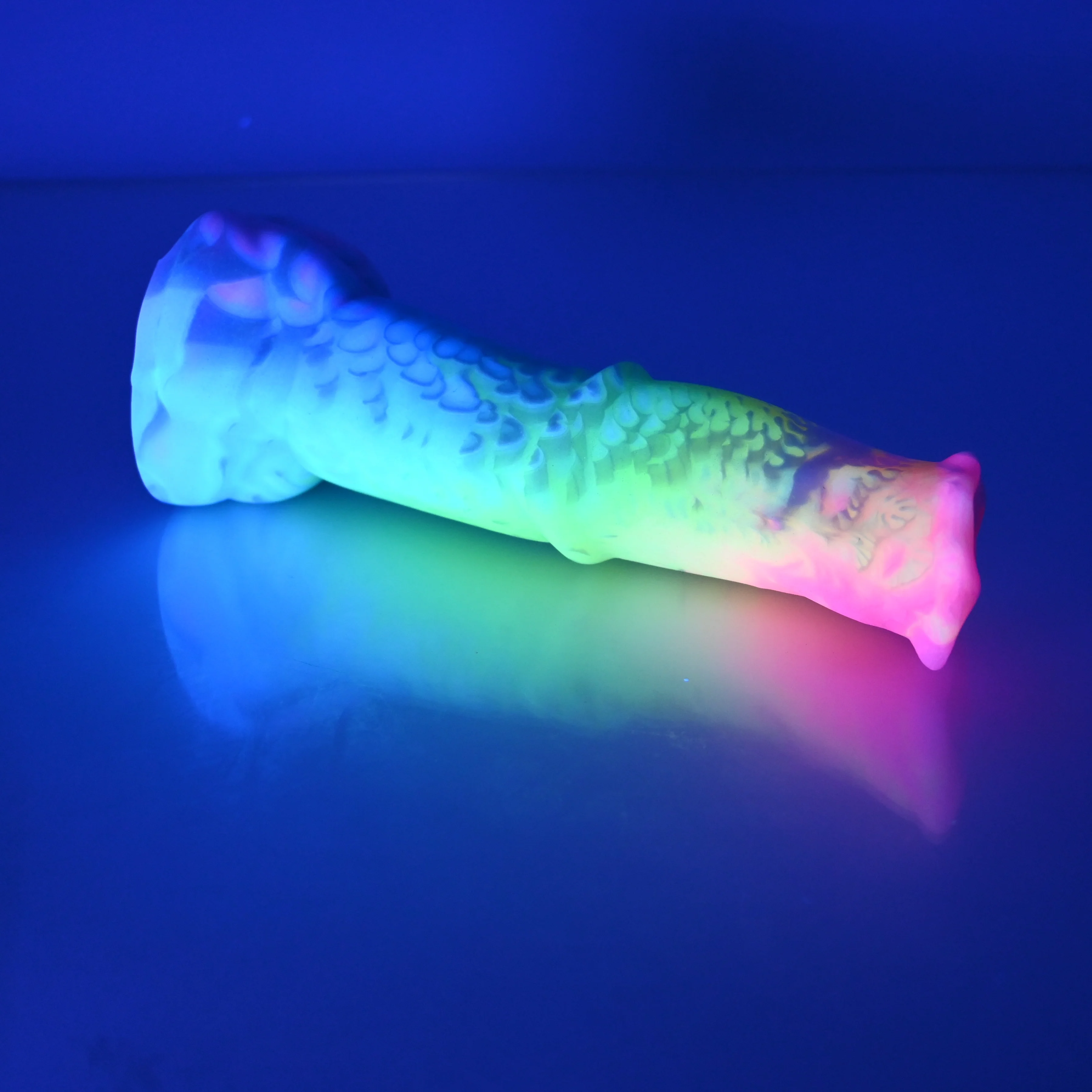 K2MCG62 Kitalpha Small 0050 UV GITD - Image 3