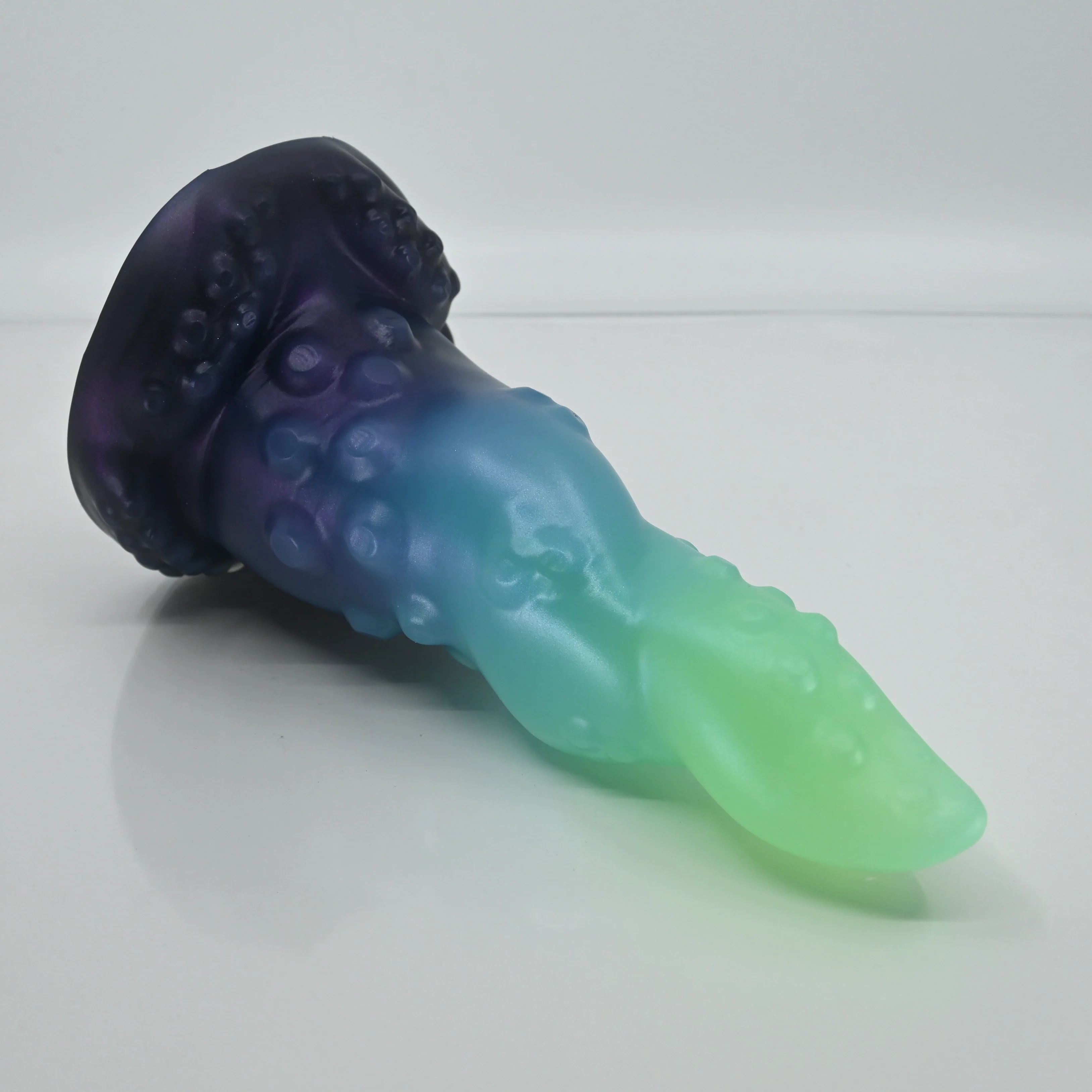 N3NCA31 Nereid Medium NC 0045 UV