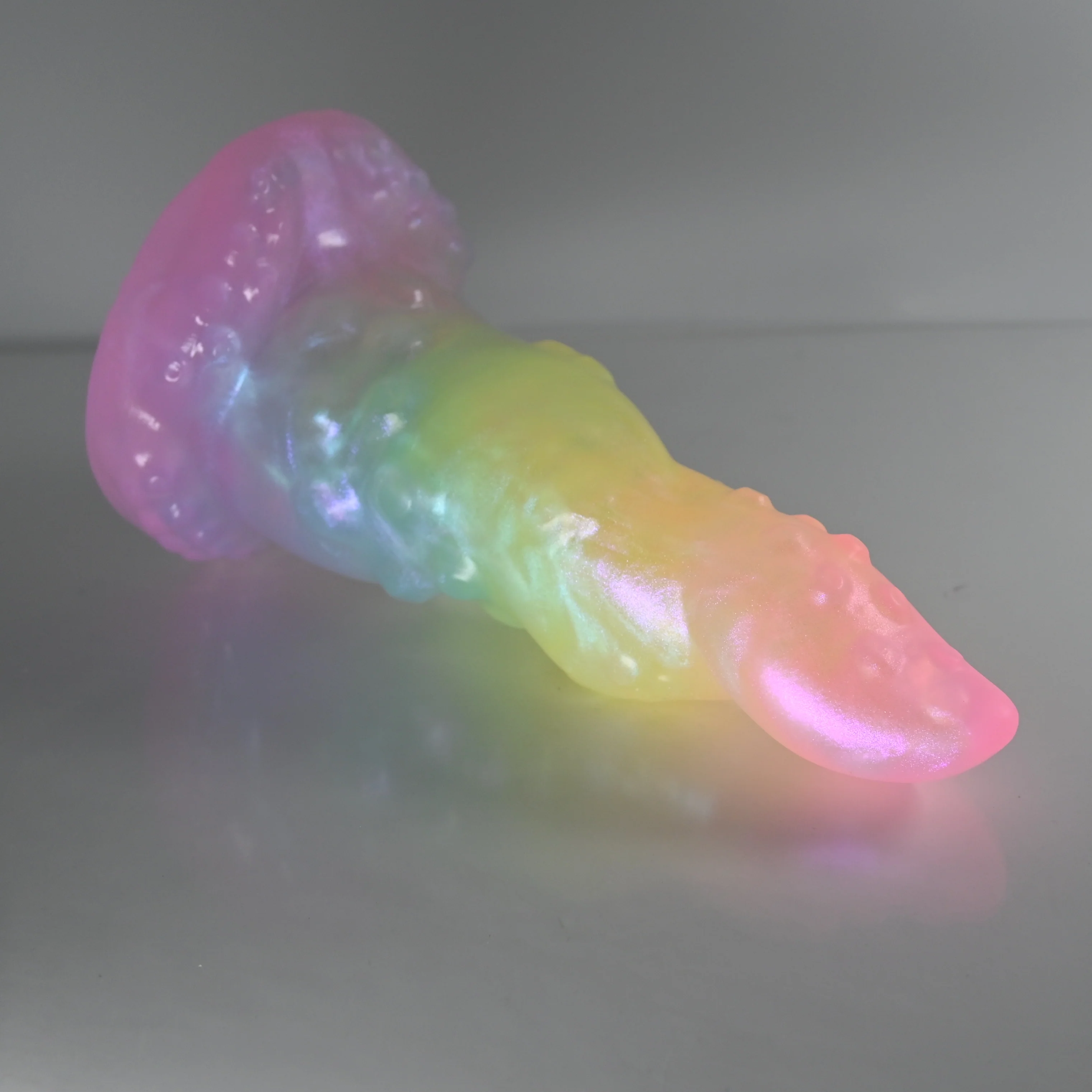 N3NCZ39 Nereid Medium NC 0045 UV CS