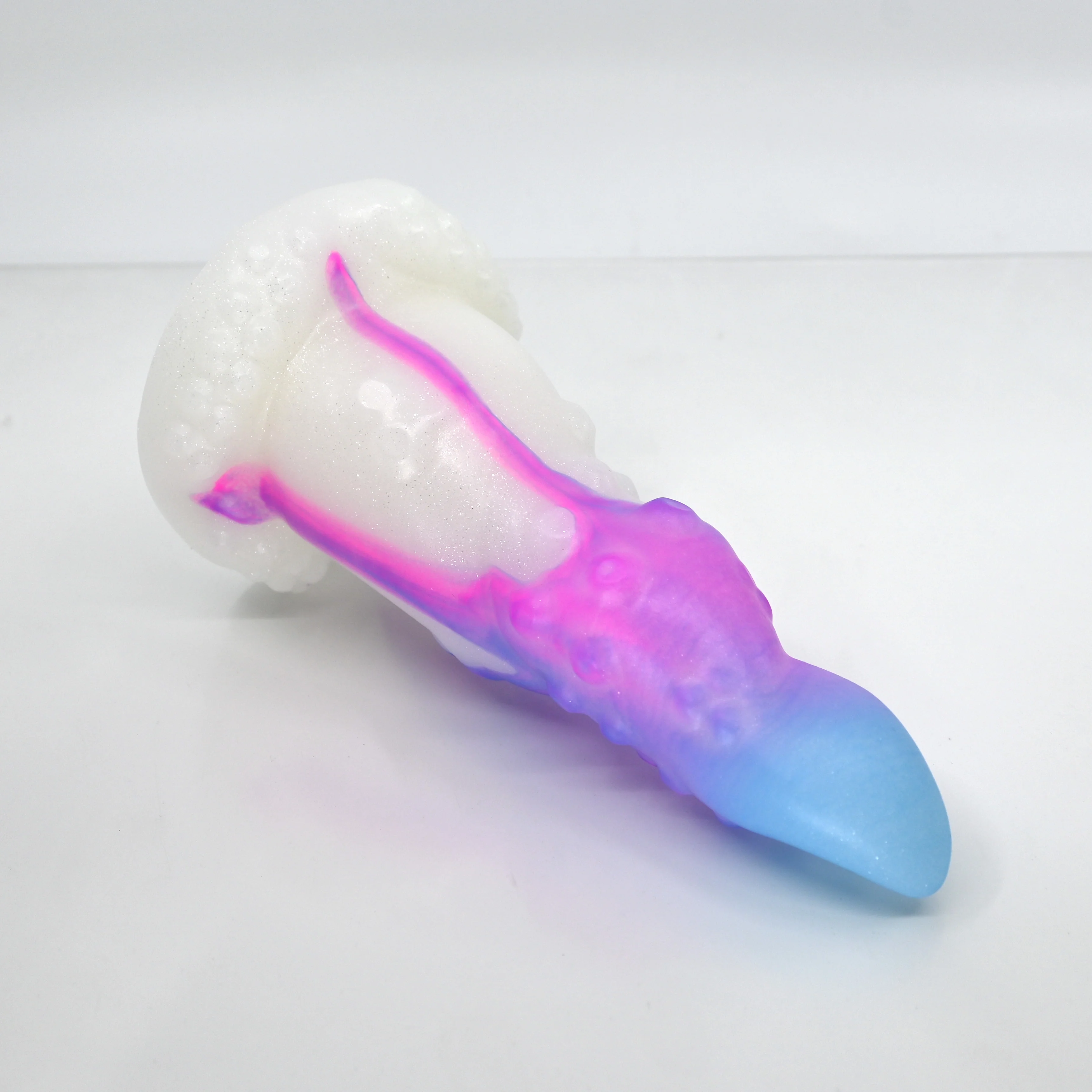 N2SFH74 Nereid Small 0030 UV GITD
