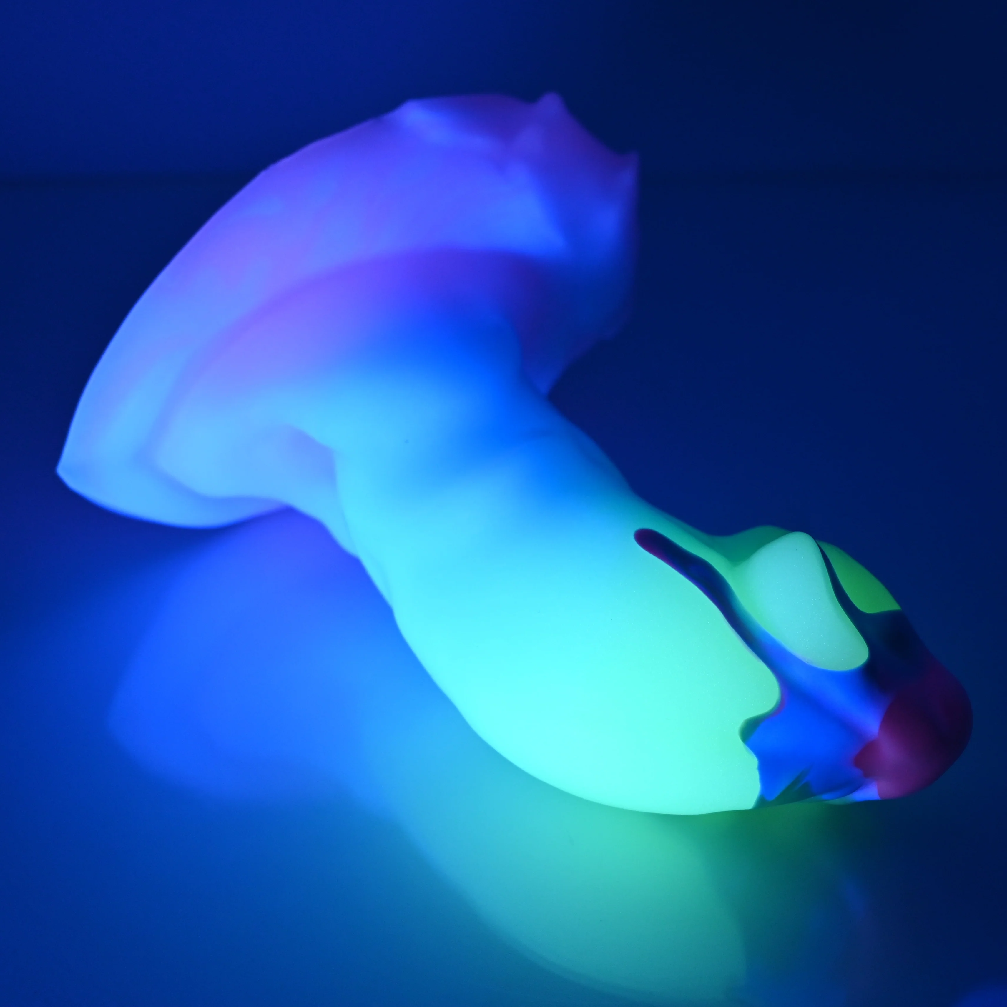 R3SEB37 Oberon Medium 0030 UV GITD - Image 3