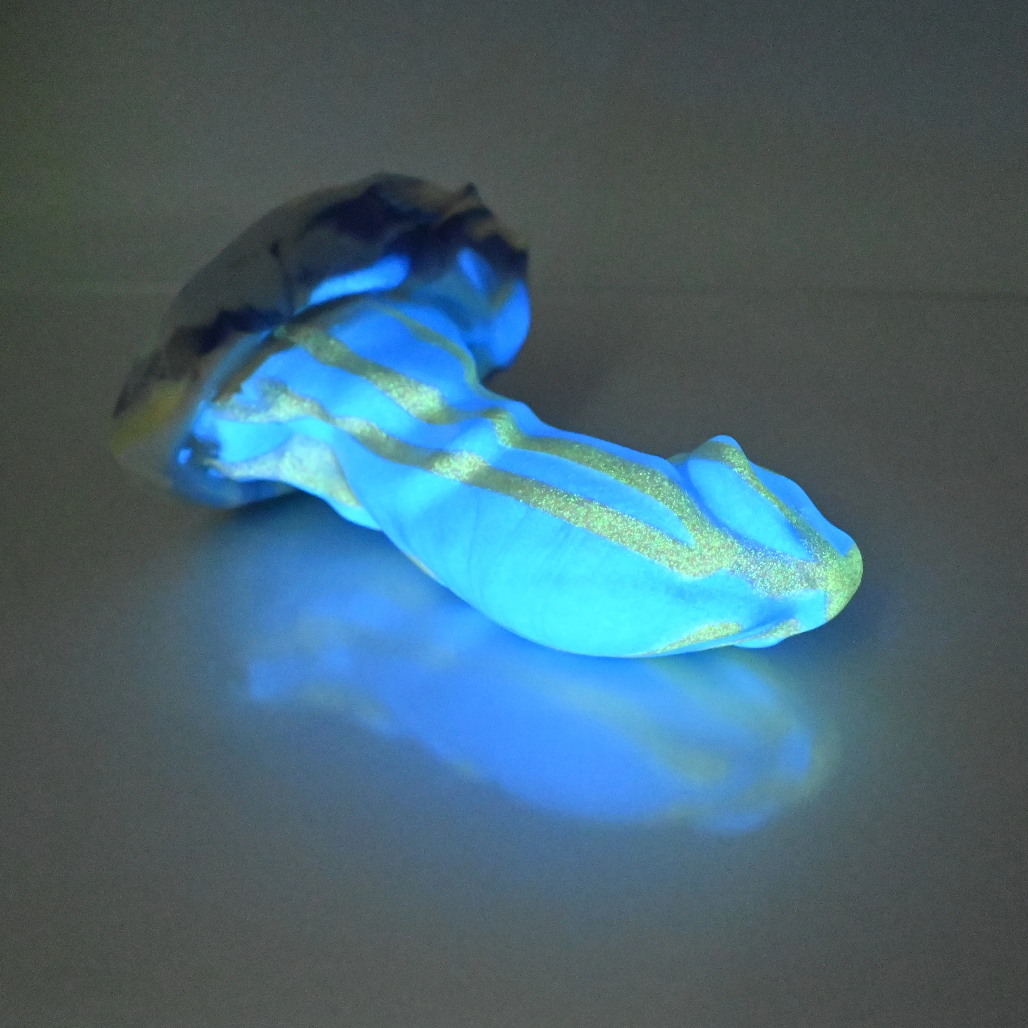 R3SCN83 Oberon Medium 0030 UV GITD - Image 4