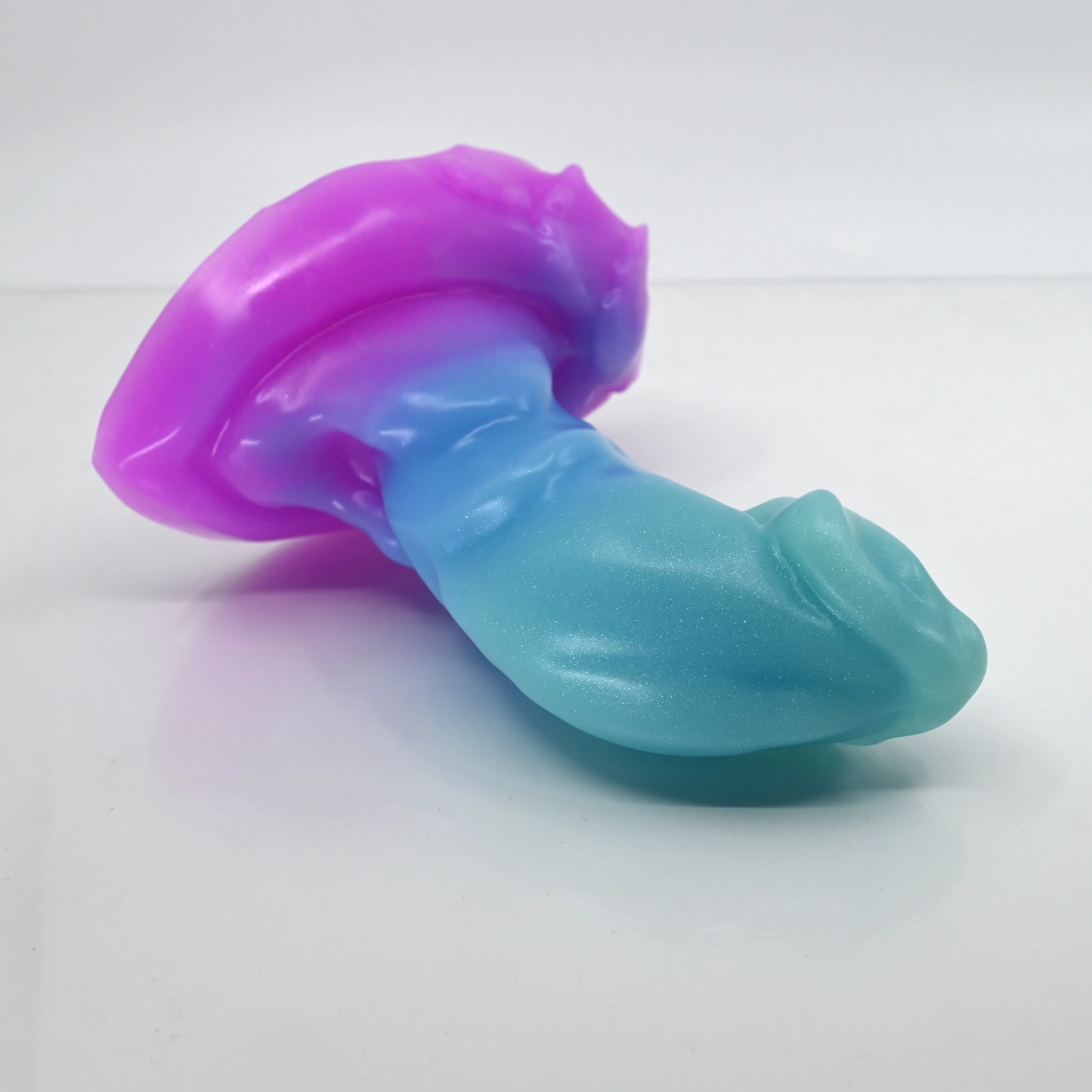 R3XCW82 Oberon Medium 0020 UV GITD - Image 2