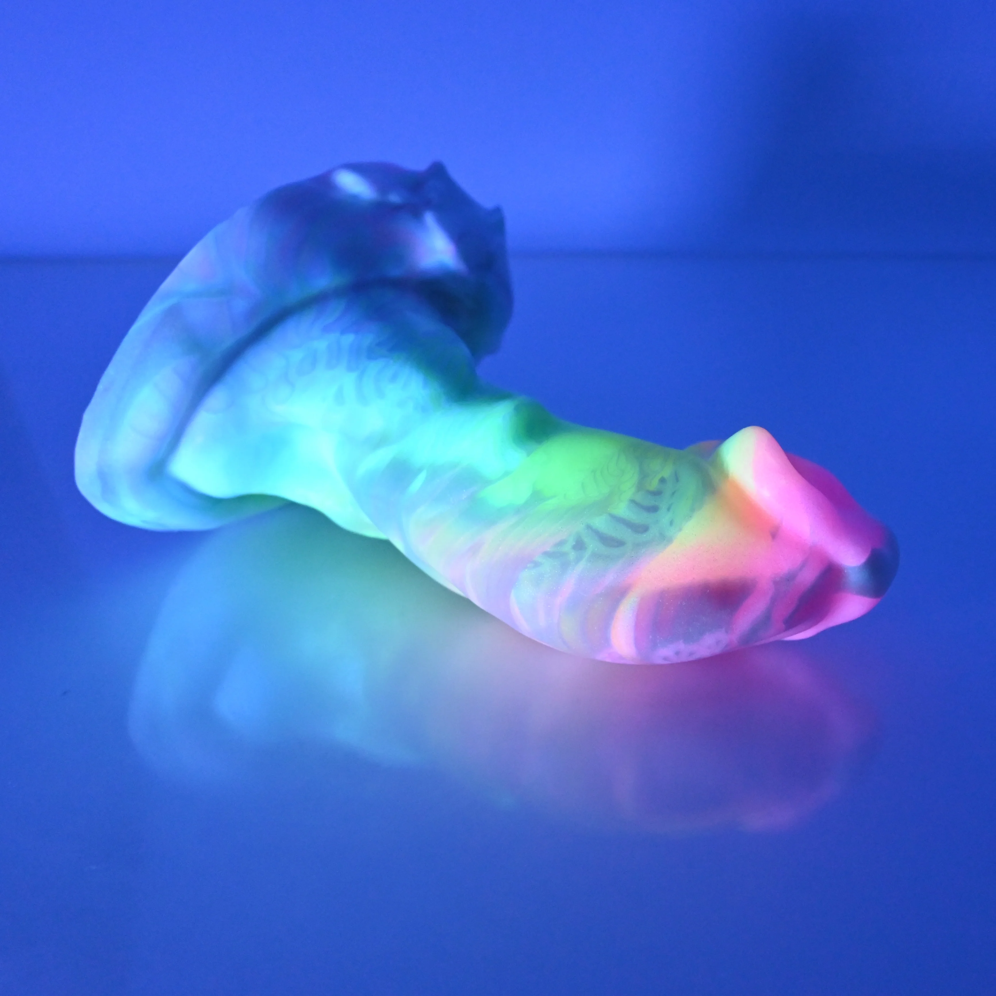 R3MCM59 Oberon Medium 0050 UV GITD *FLOP* - Image 3