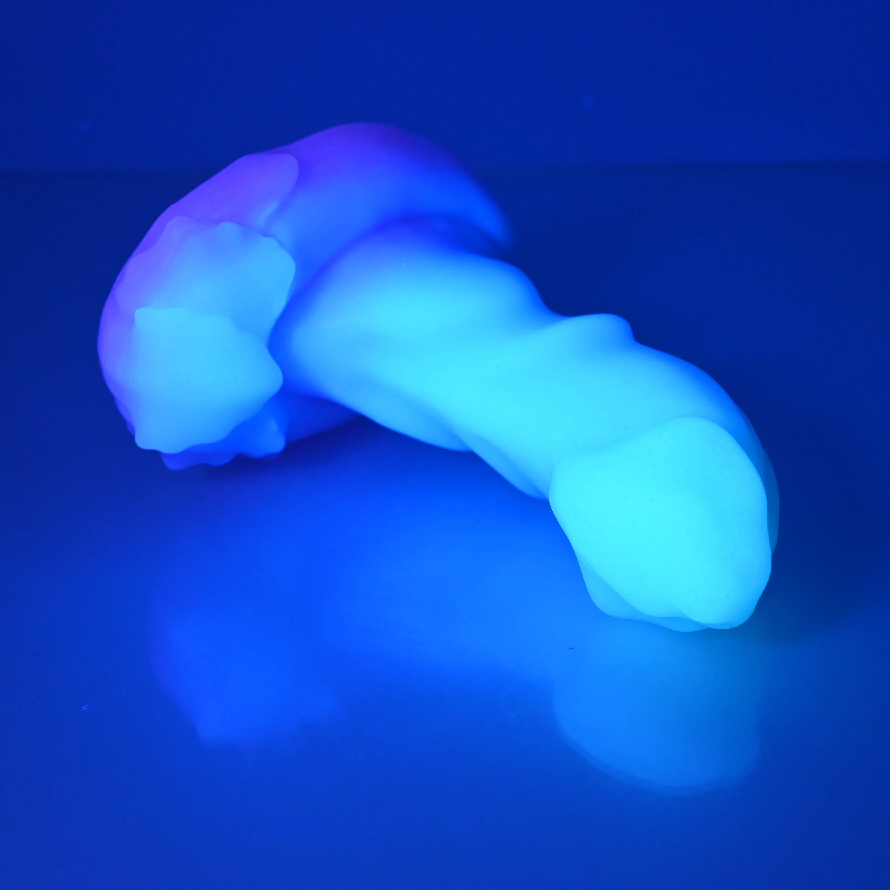 R2XCW88 Oberon Small 0020 UV GITD - Image 3