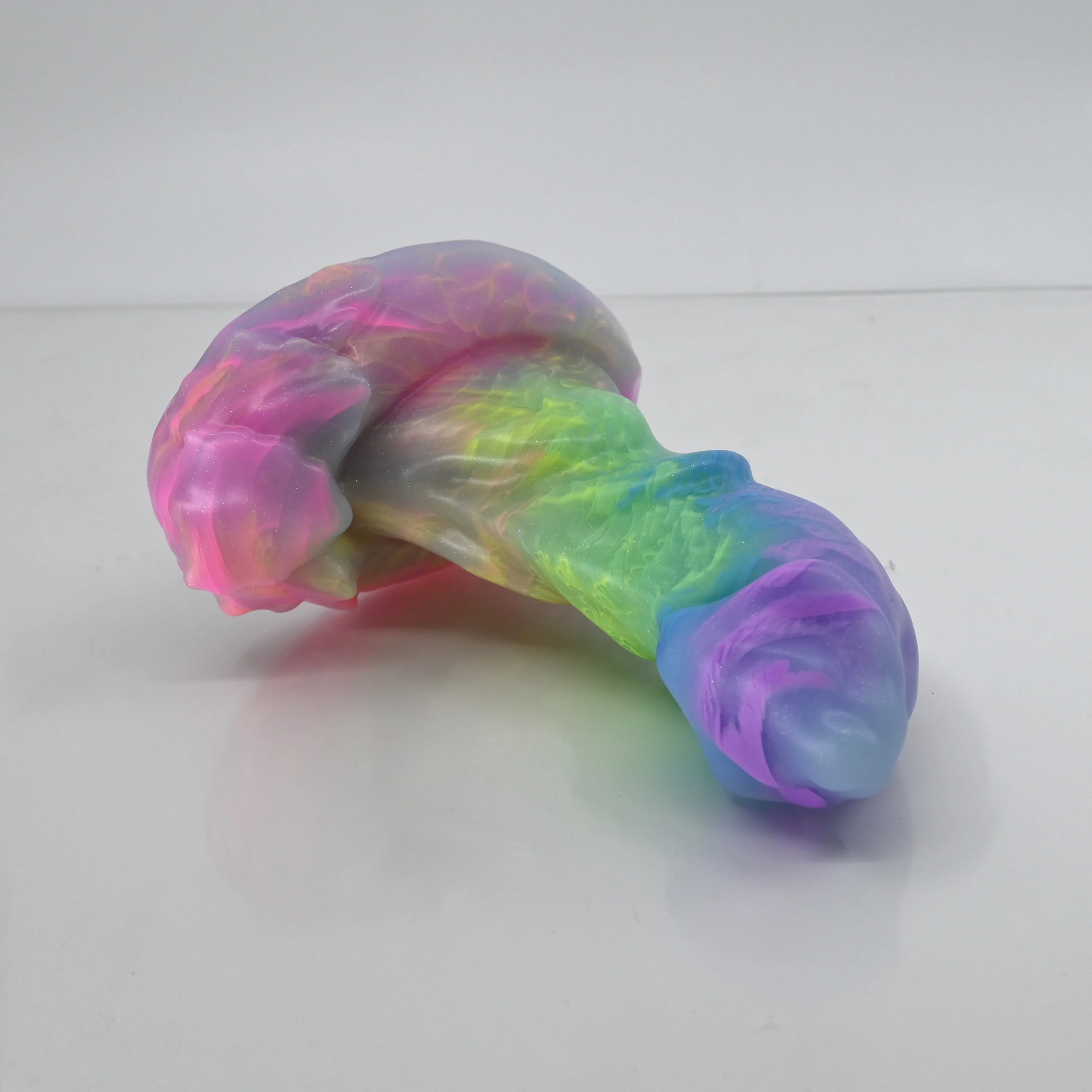 R2SCZ68 Oberon Small 0030 UV GITD