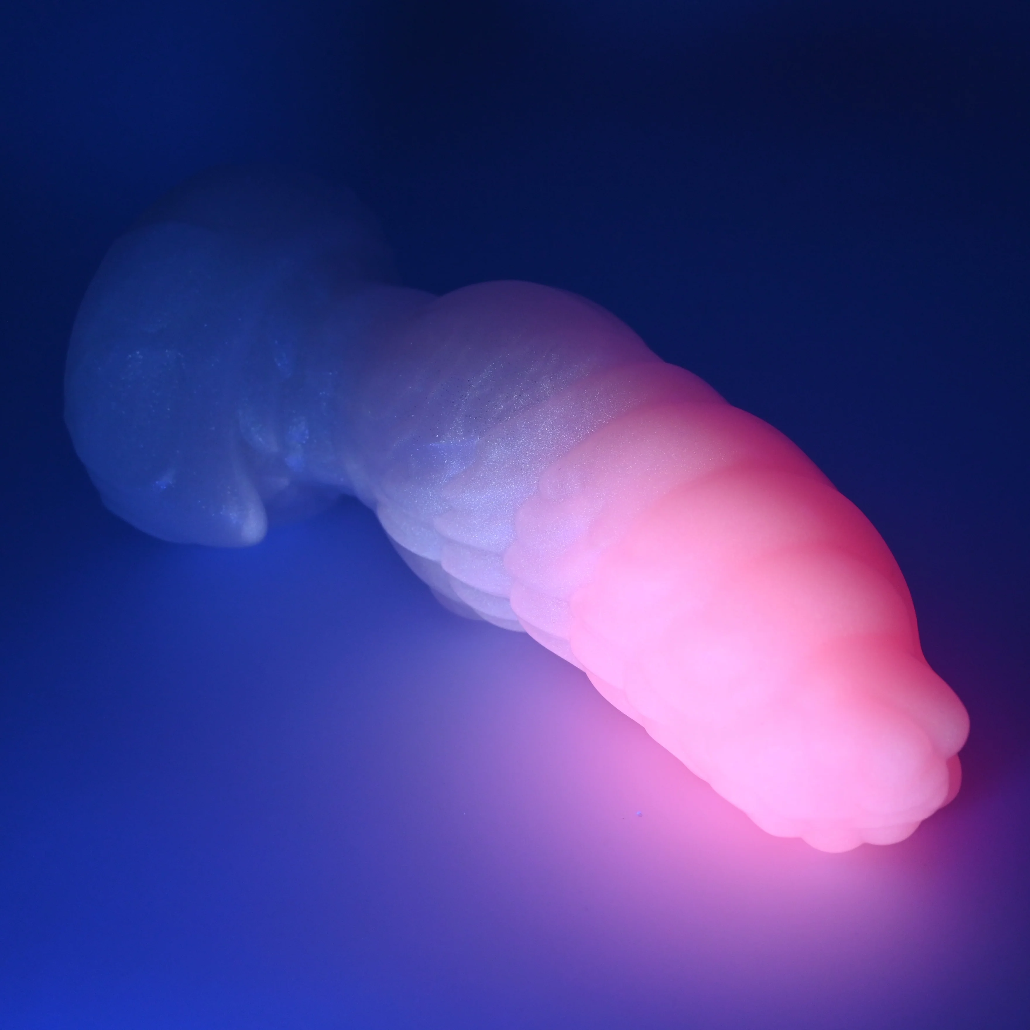 P4SGH86 Pluto Large 0030 UV GITD - Image 3