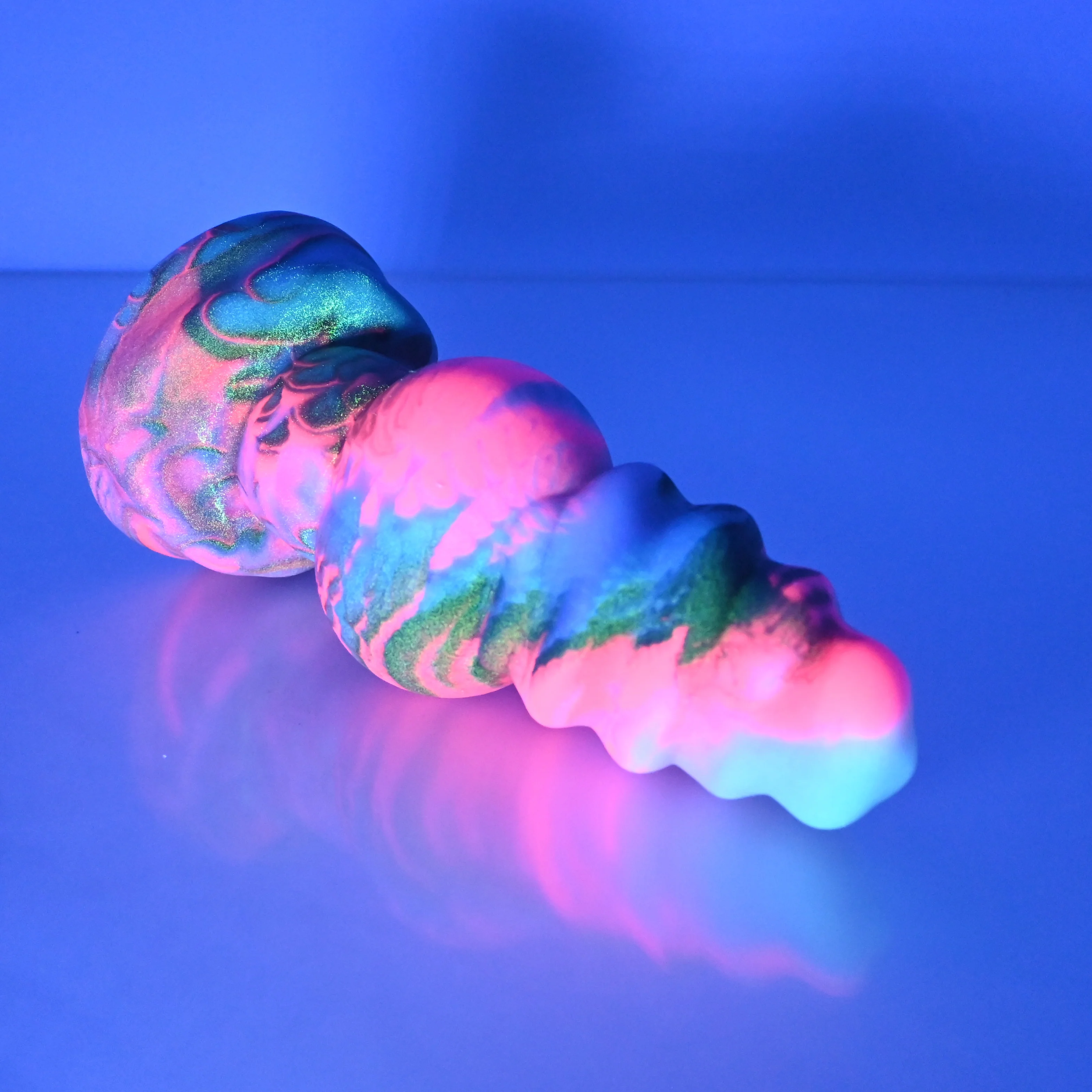 P3MBW22 Pluto Medium 0050 UV GITD - Image 3
