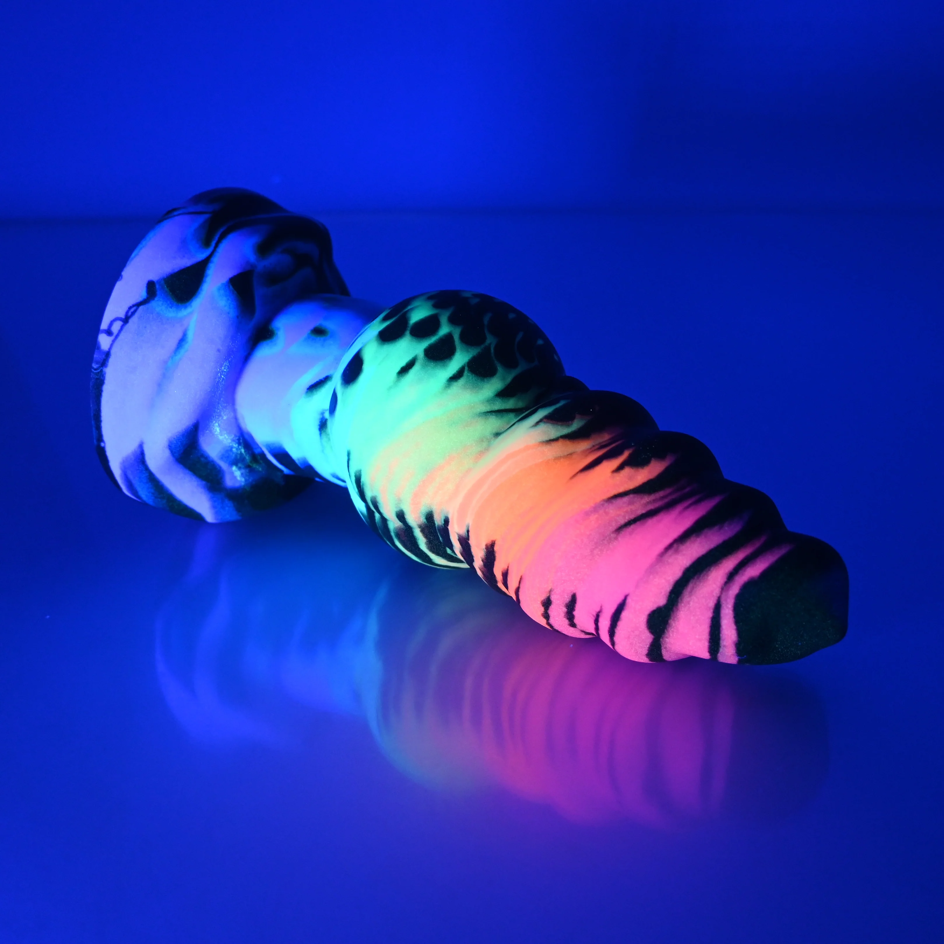 P3SCA62 Pluto Medium 0030 UV GITD - Image 3