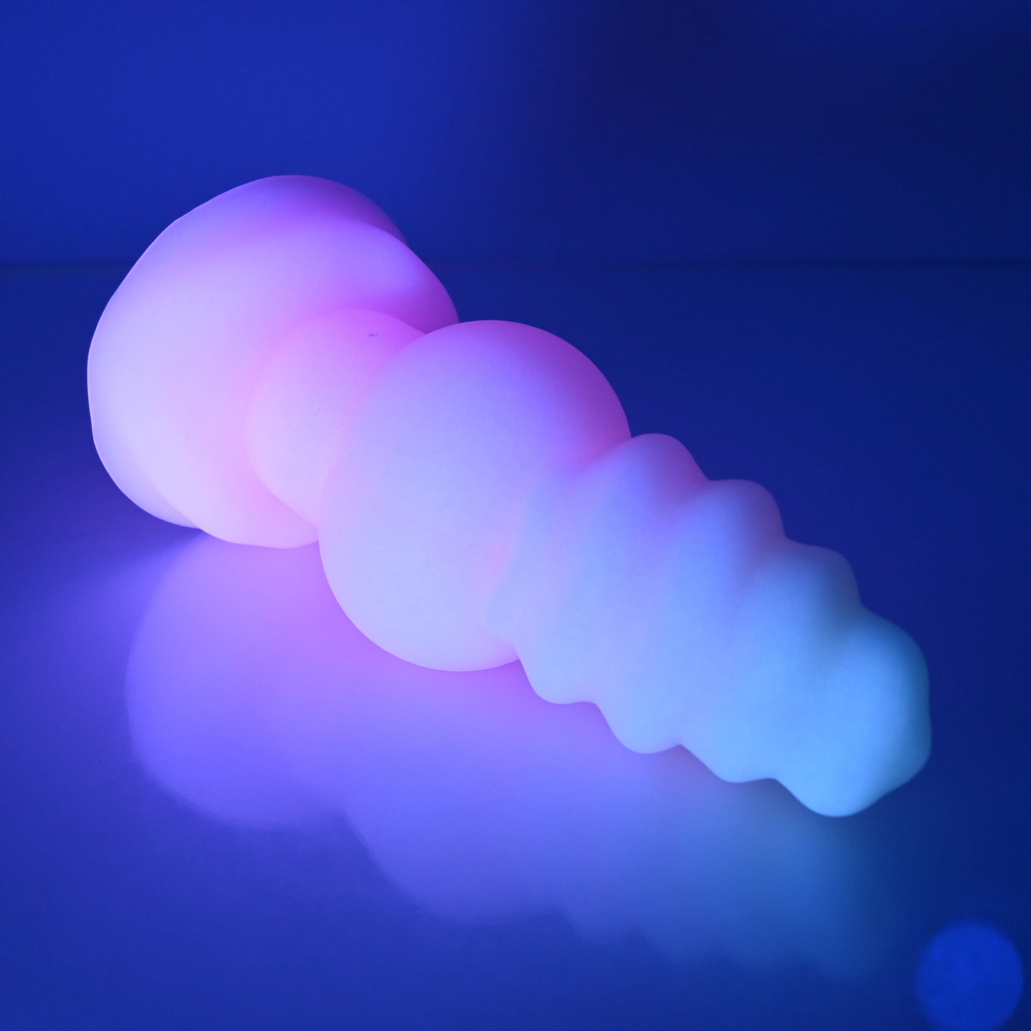 P3XDG46 Pluto Medium 0020 UV GITD - Image 3