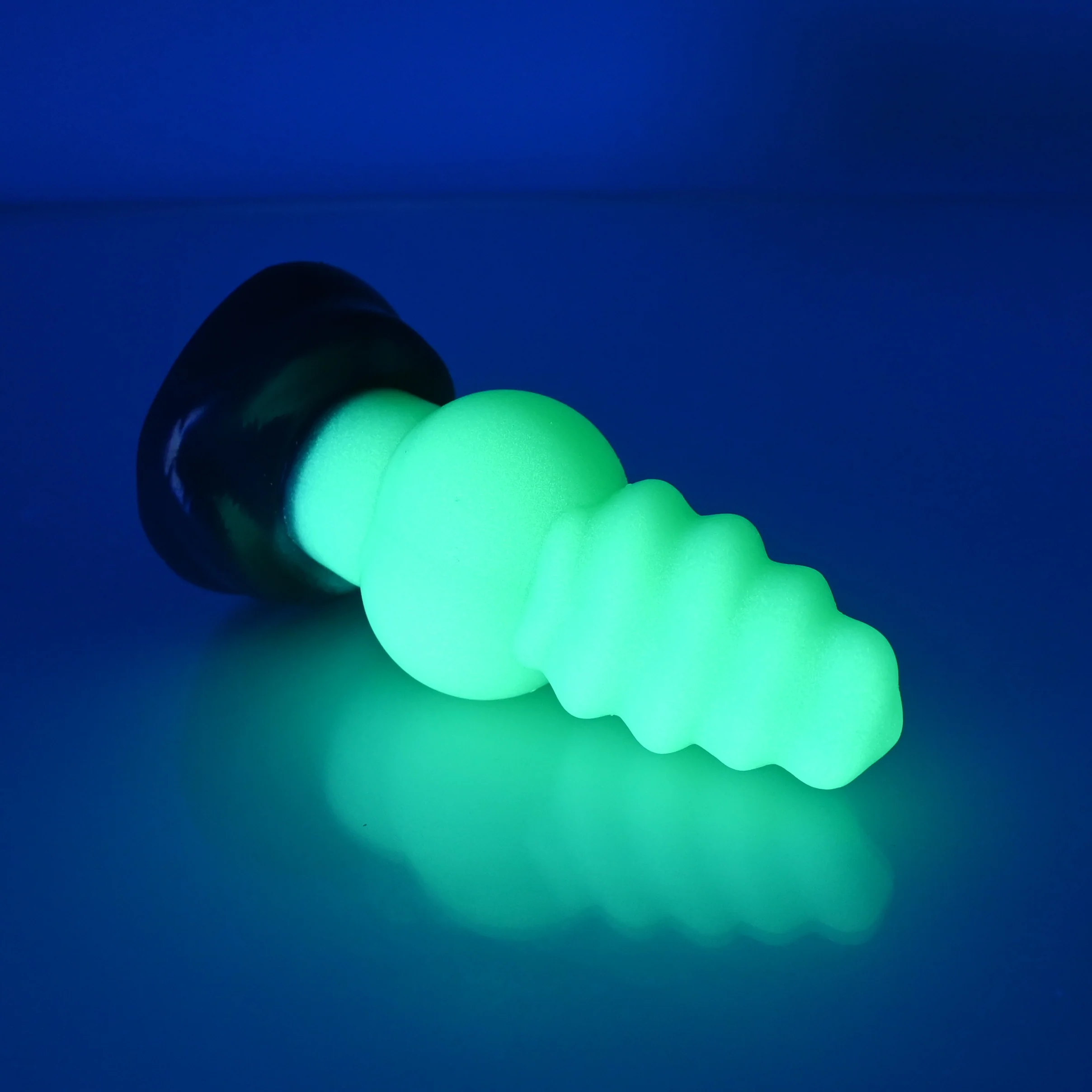 P1SCL02 Pluto Mini 0030 UV GITD - Image 3