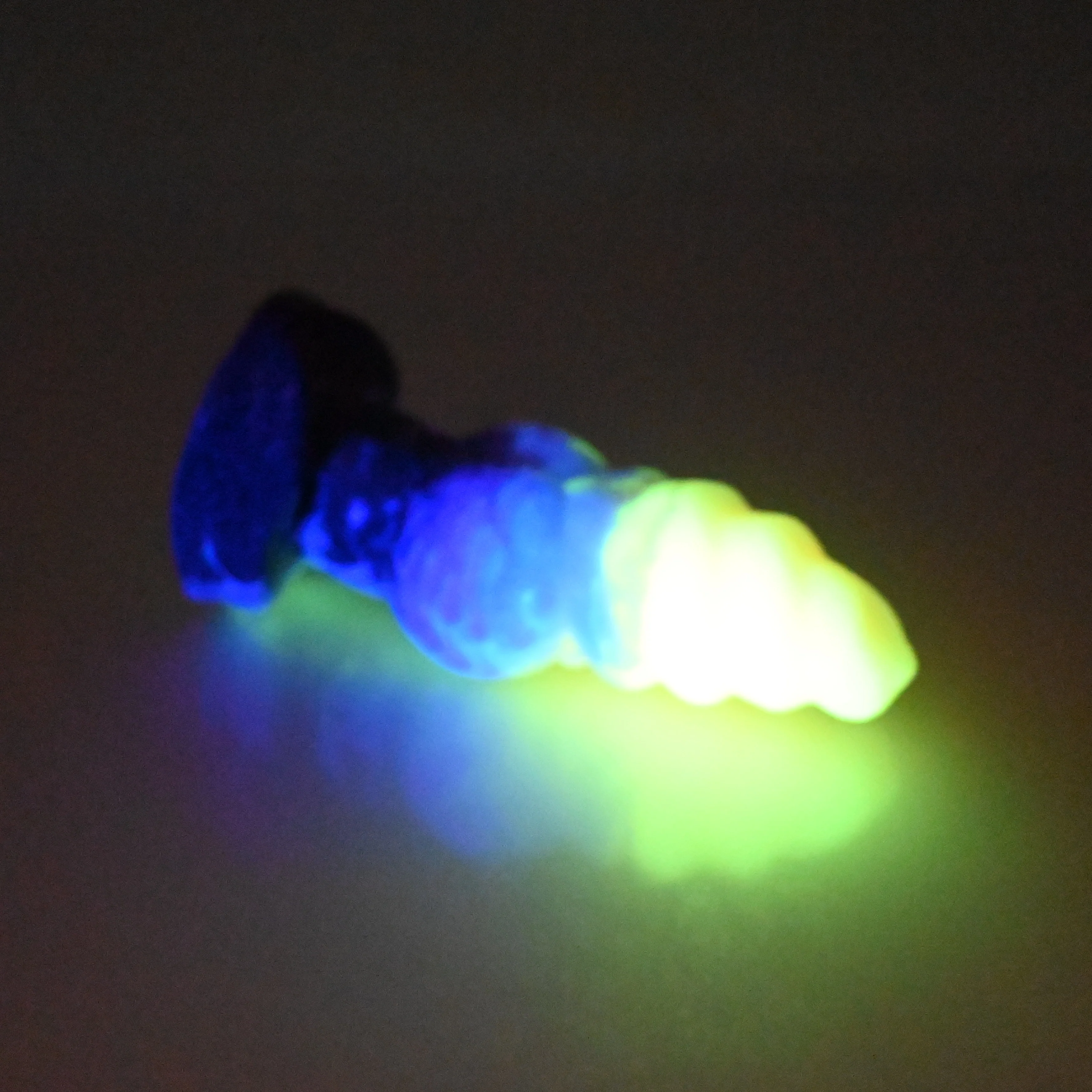 P1MCR49 Pluto Mini 0050 UV GITD - Image 4