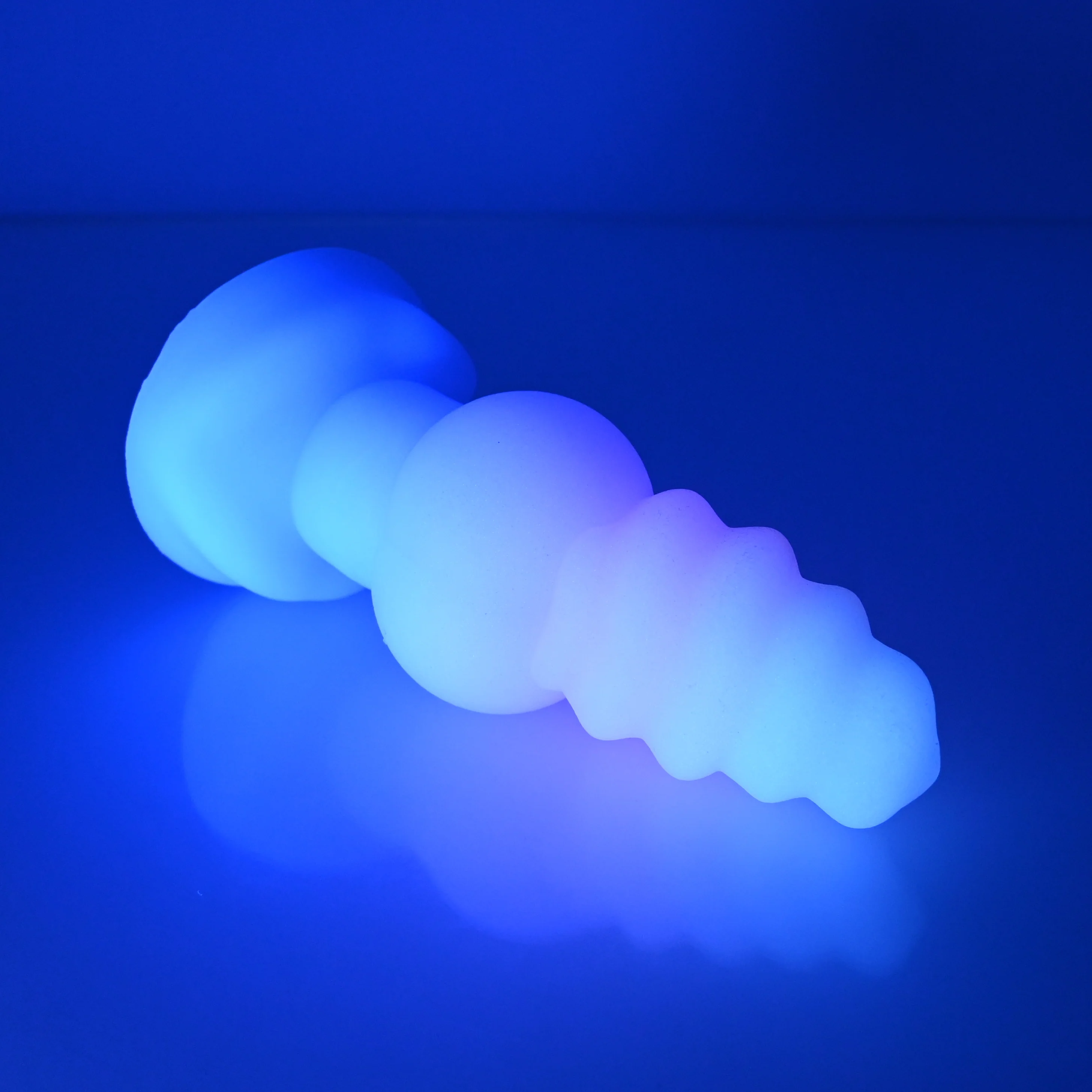 P2SDN19 Pluto Small 0030 UV GITD - Image 3
