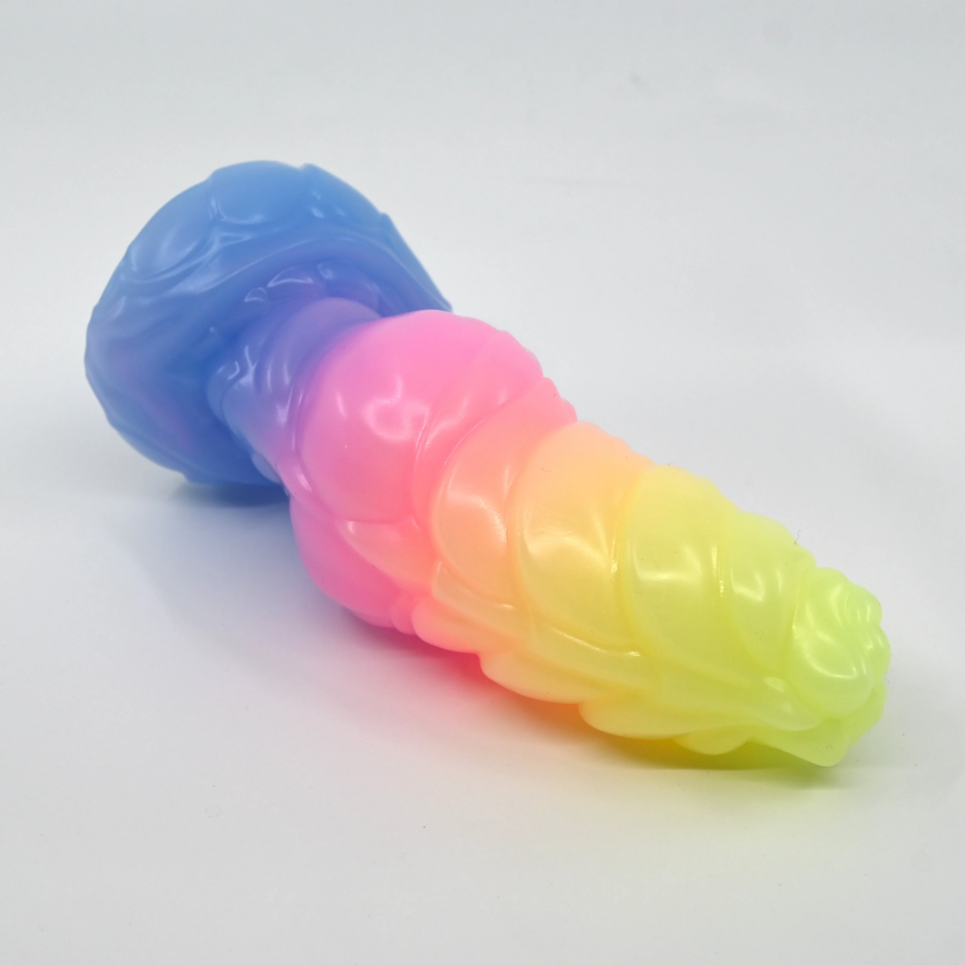 P2SGP00 Pluto Small 0030 UV GITD