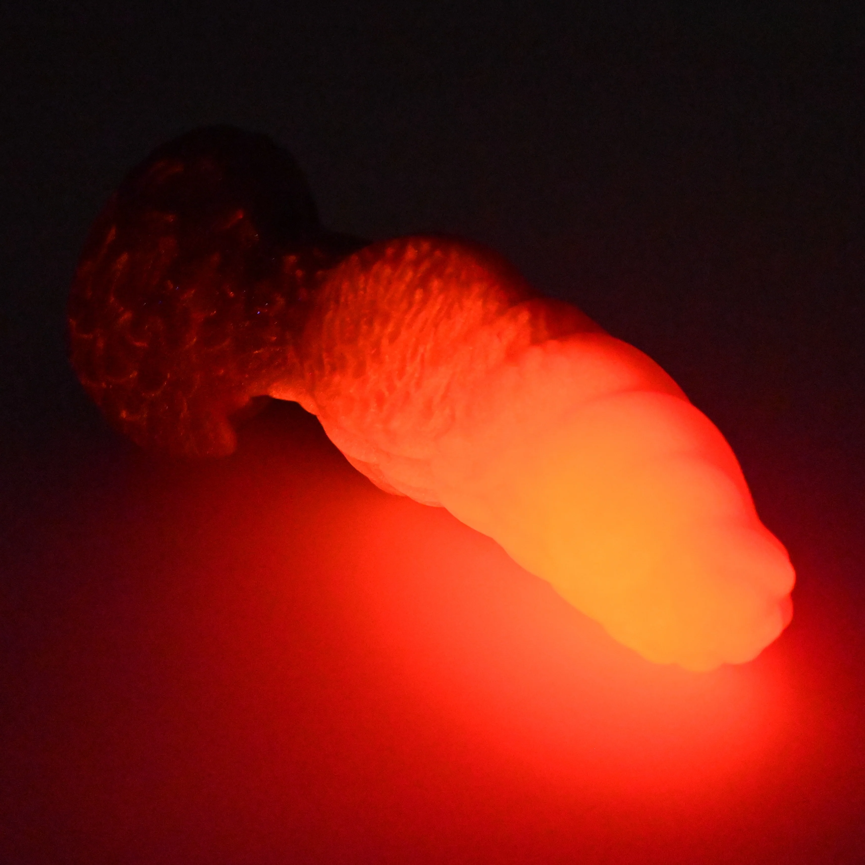 P2SGQ01 Pluto Small 0030 UV GITD - Image 4