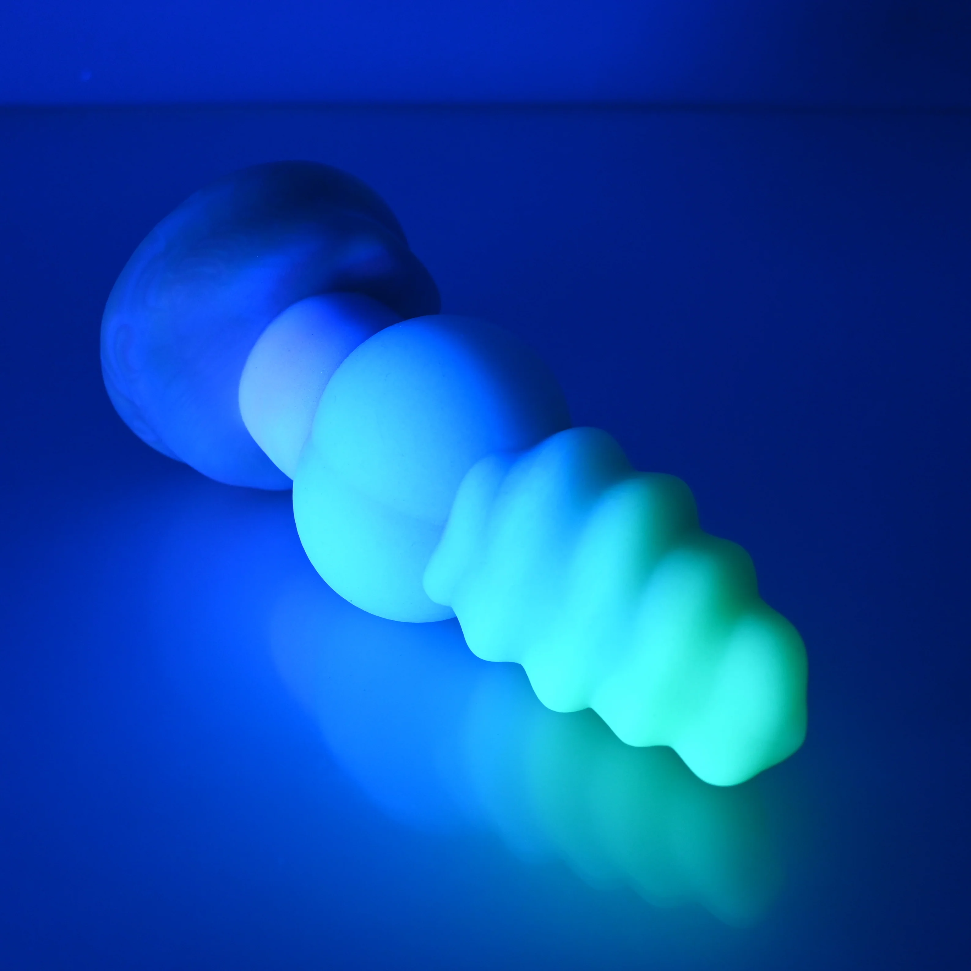 P2SBQ12 Pluto Small 0030 UV GITD - Image 3