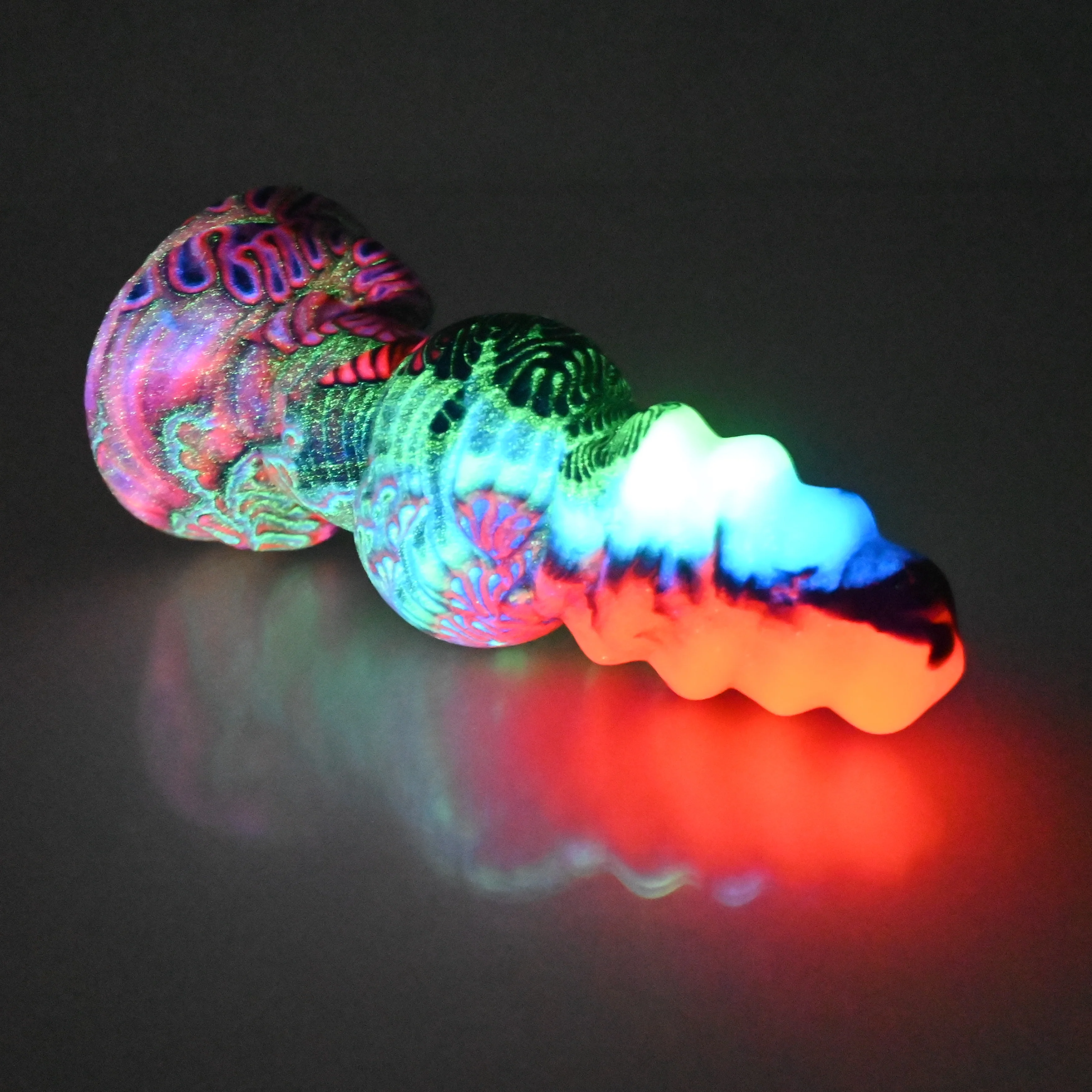 P2MCV49 Pluto Small 0050 UV GITD - Image 4