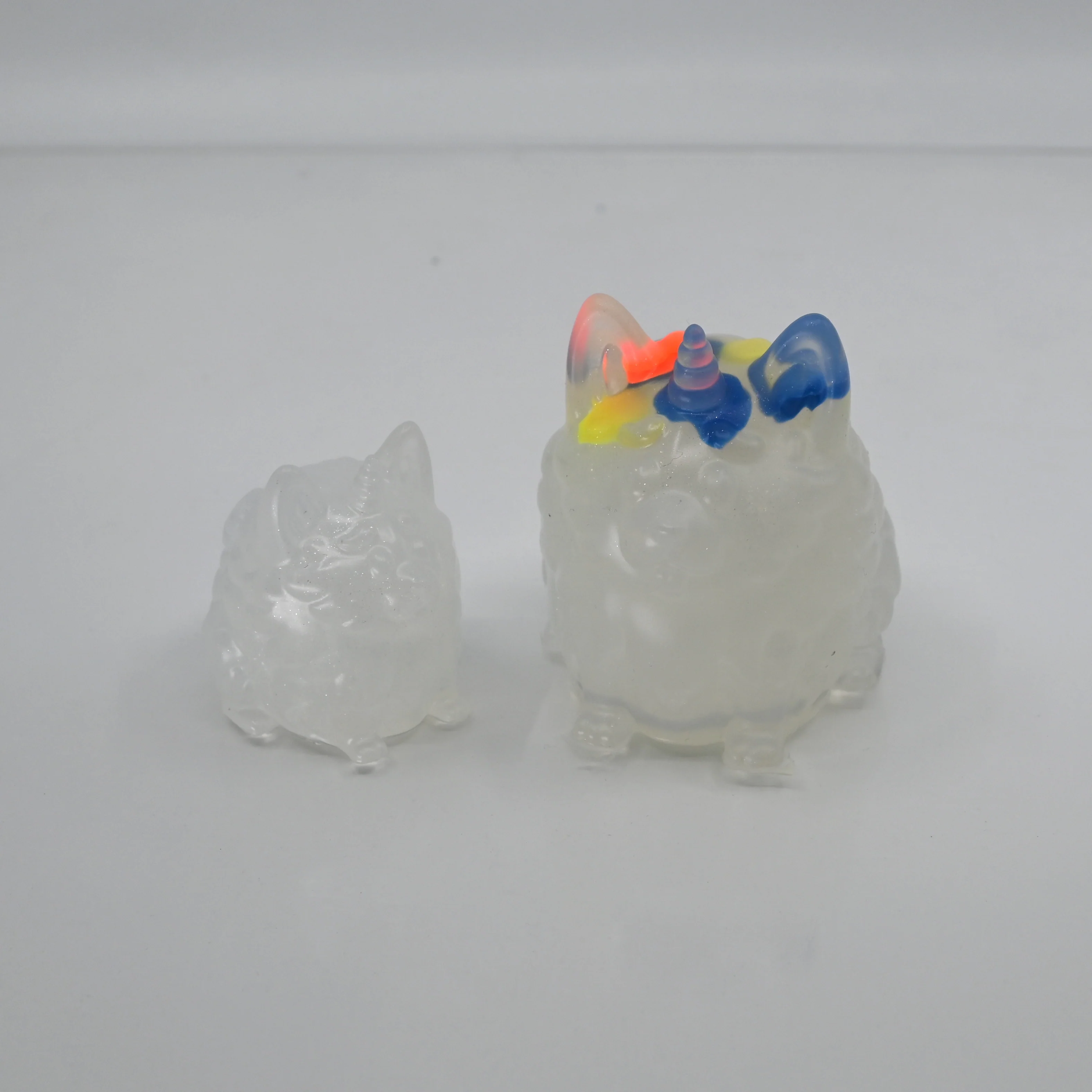 2PCCQ98 Puppicorn Pair