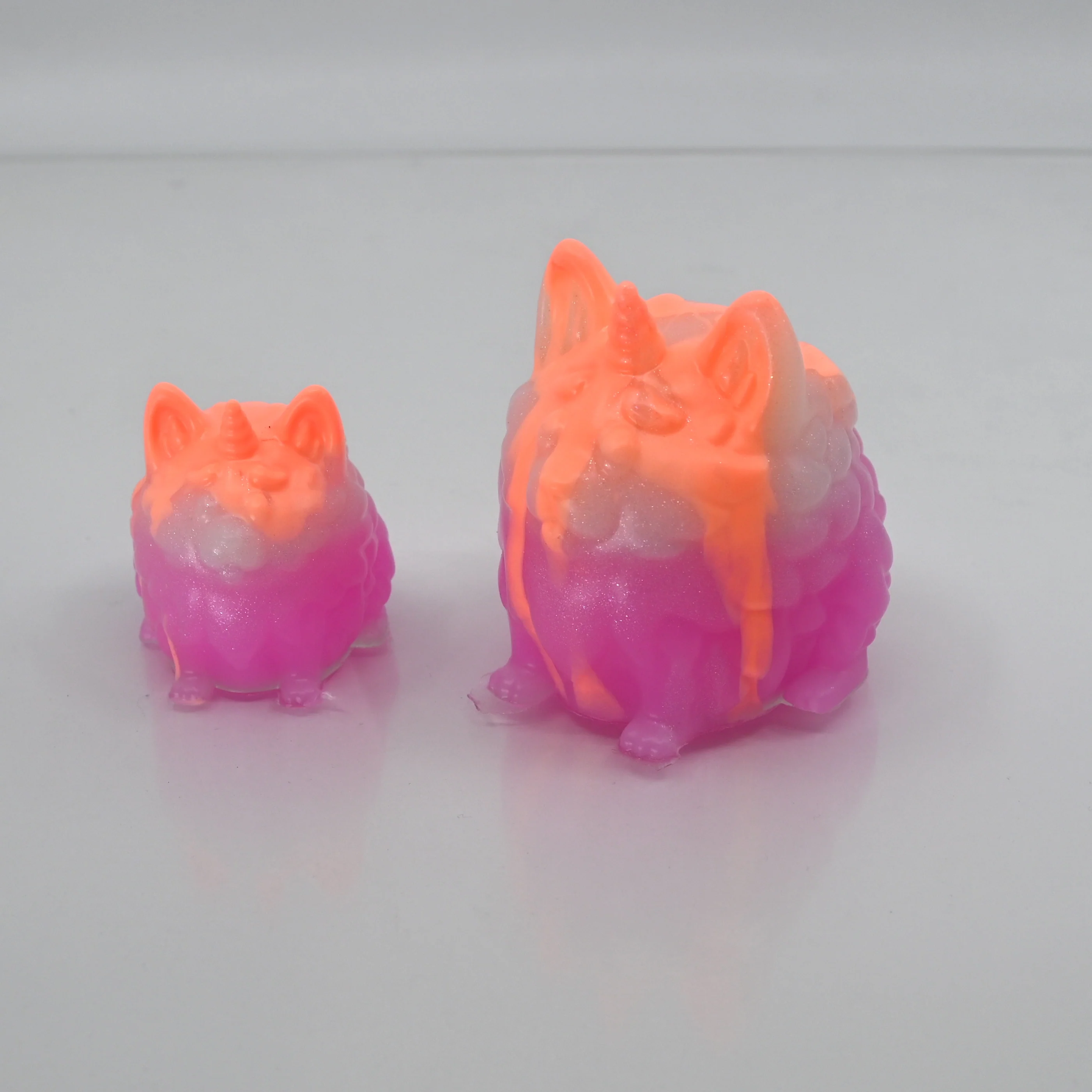 2PCCQ94 Puppicorn Pair