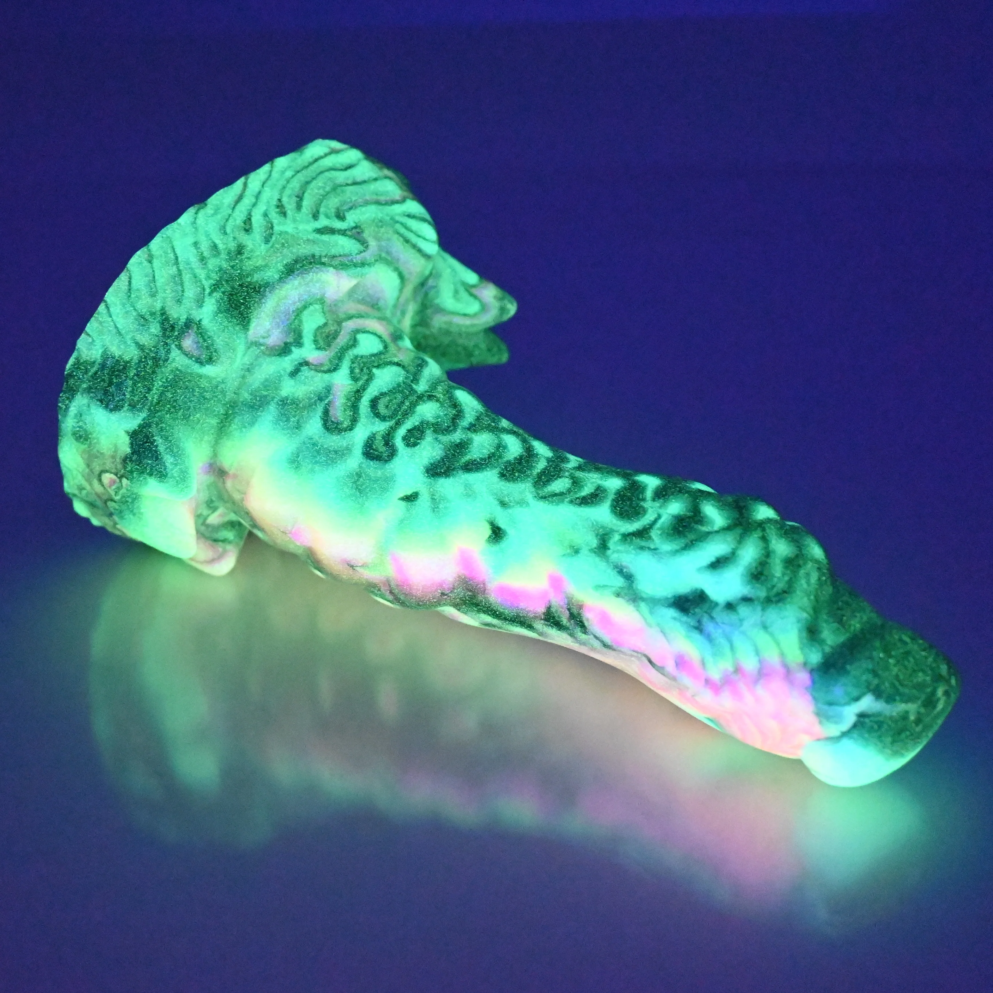 S2MAZ64 Snark Small Medium UV GITD - Image 4