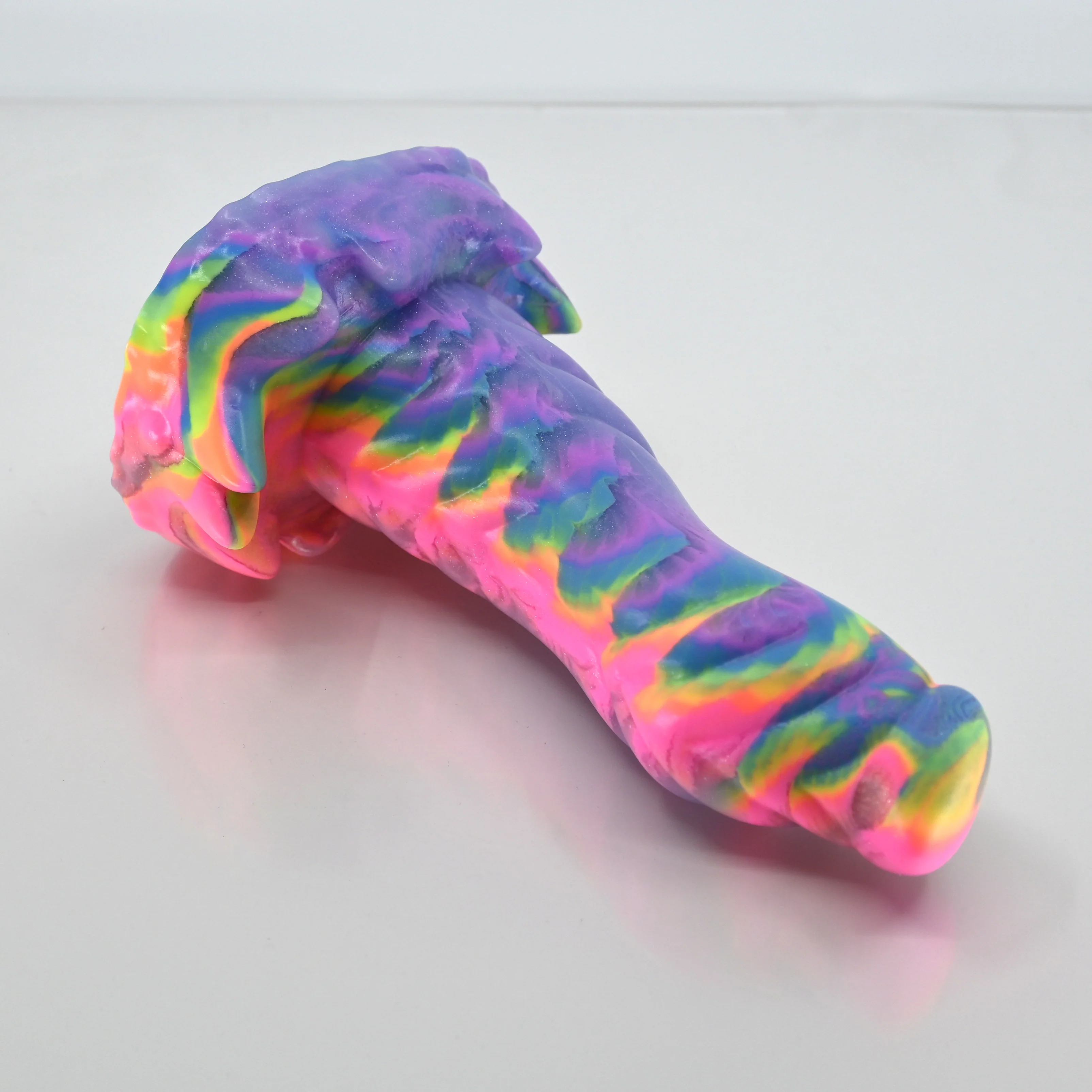 S2SBF92 Snark Small Soft UV GITD