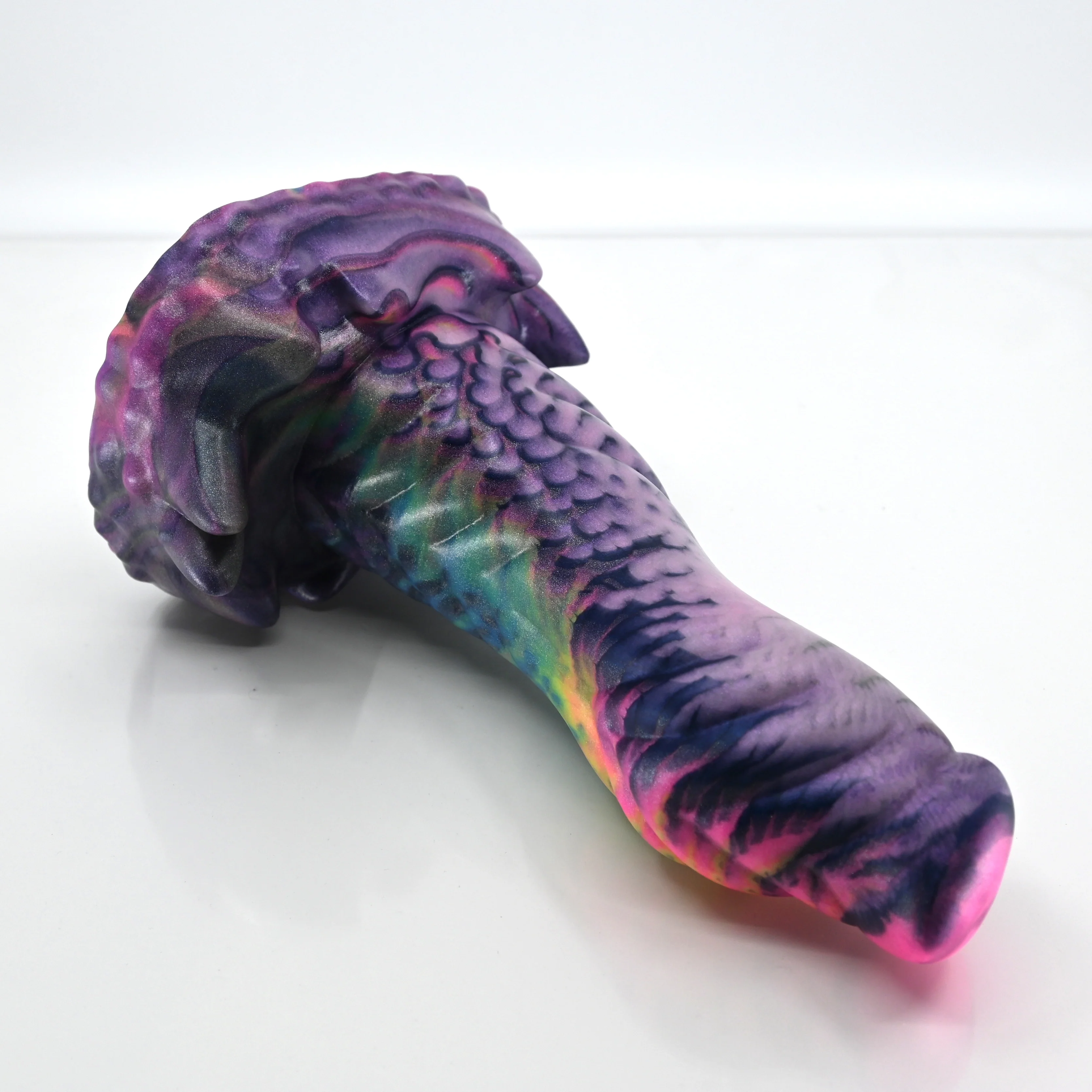 S3SBA79 Snark Medium Soft UV GITD - Image 2