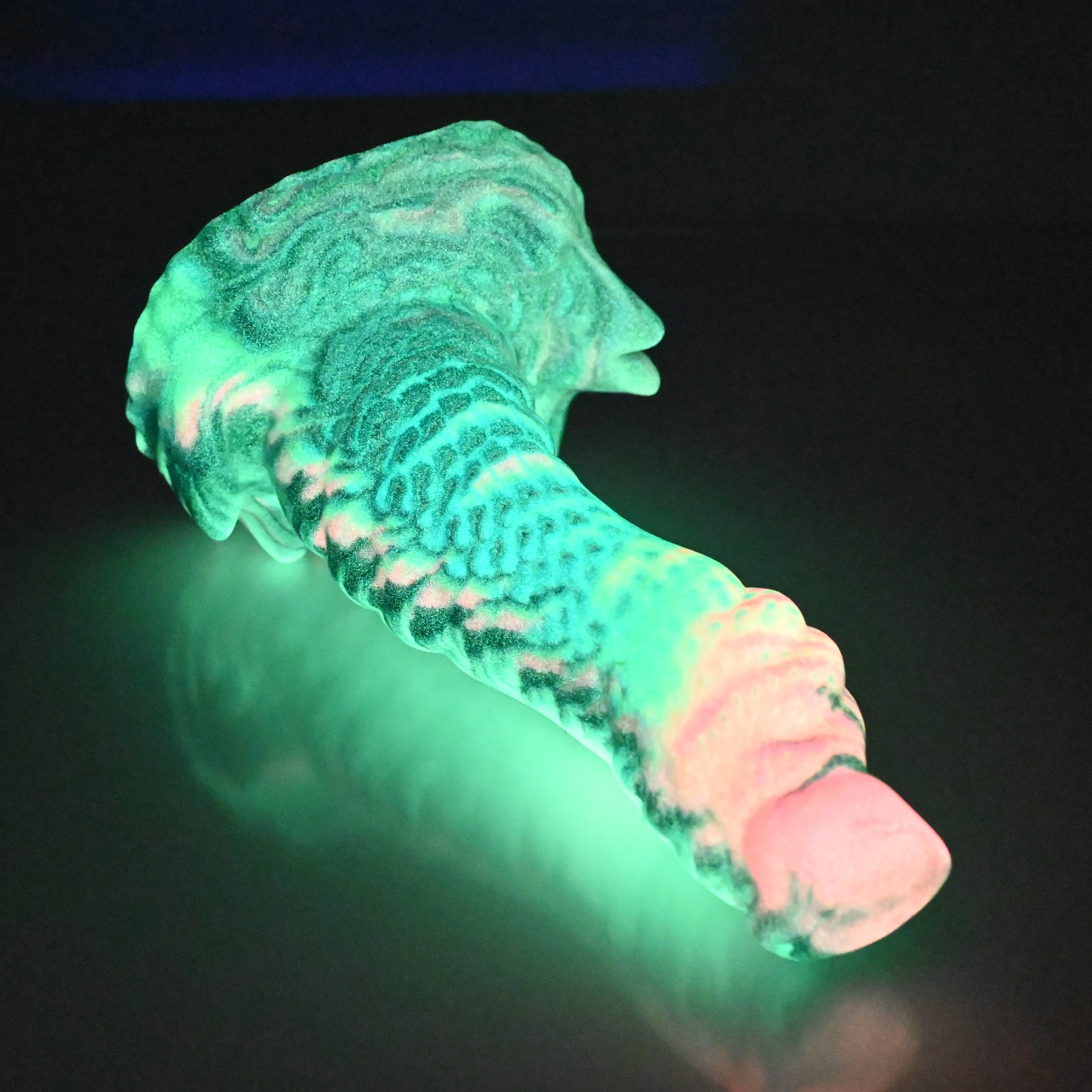 S3SBA79 Snark Medium Soft UV GITD - Image 5