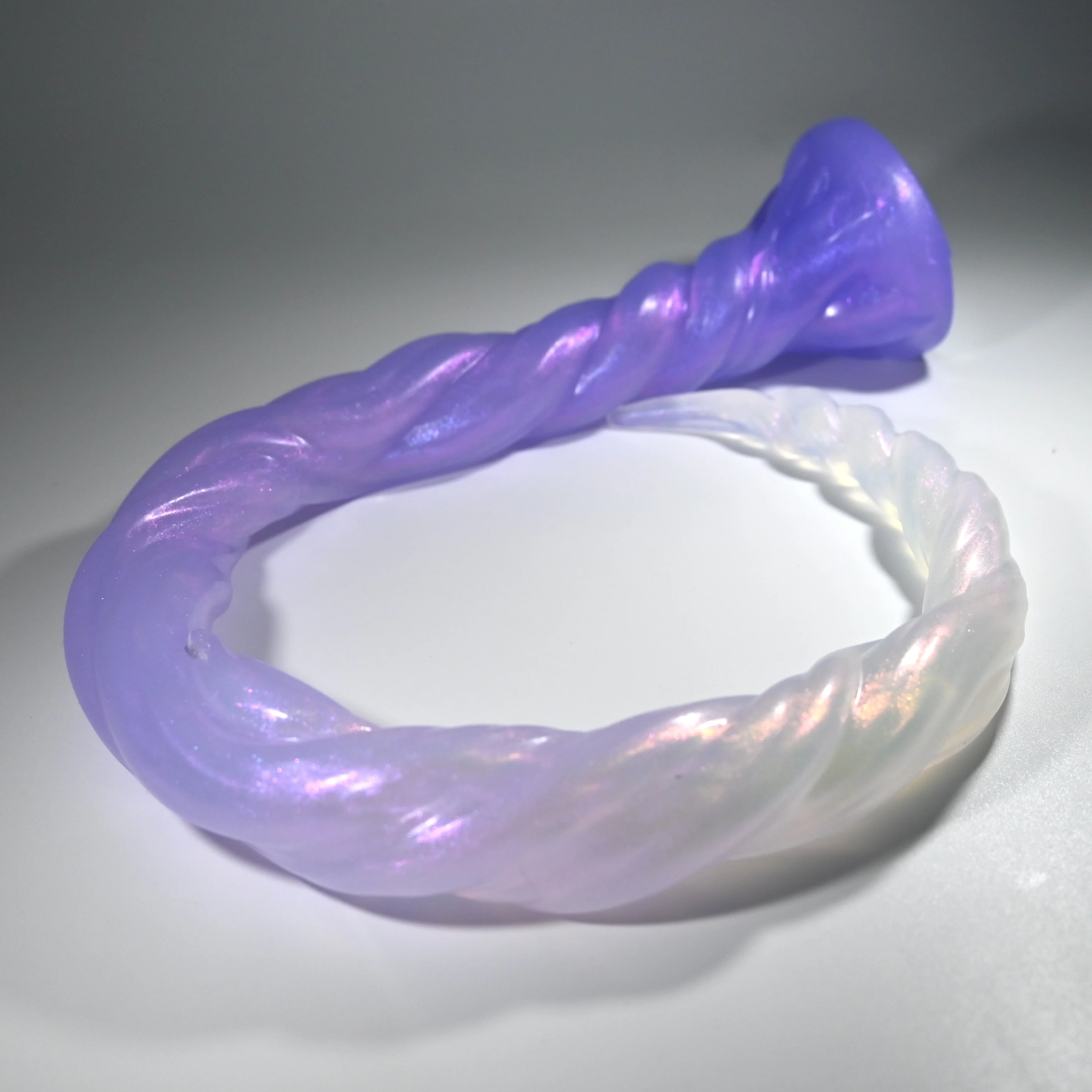 S4TGF72 Sera's Horn Large NC 0031 CS - Image 2