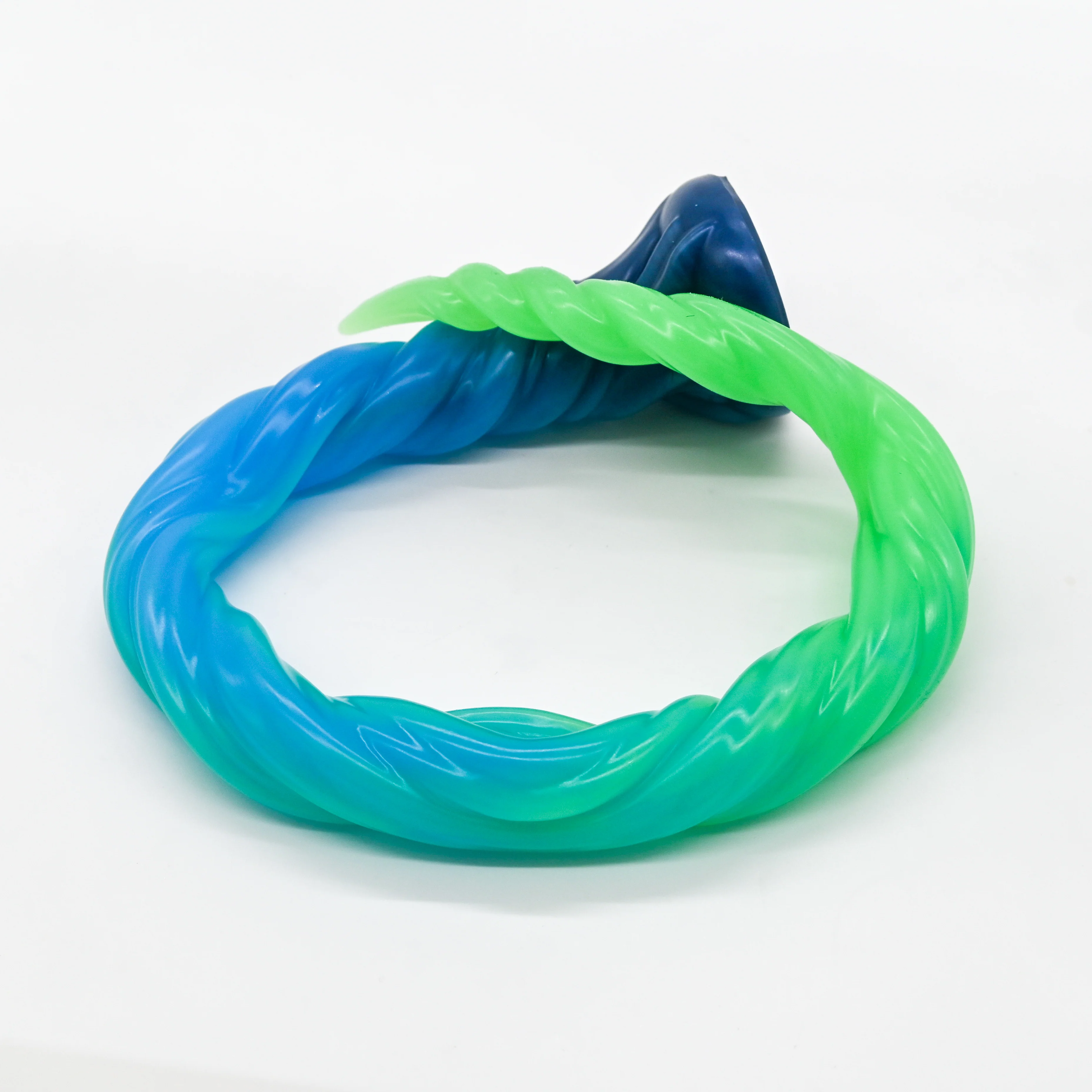 S4XJE58 Sera's Horn Large 0020 UV GITD