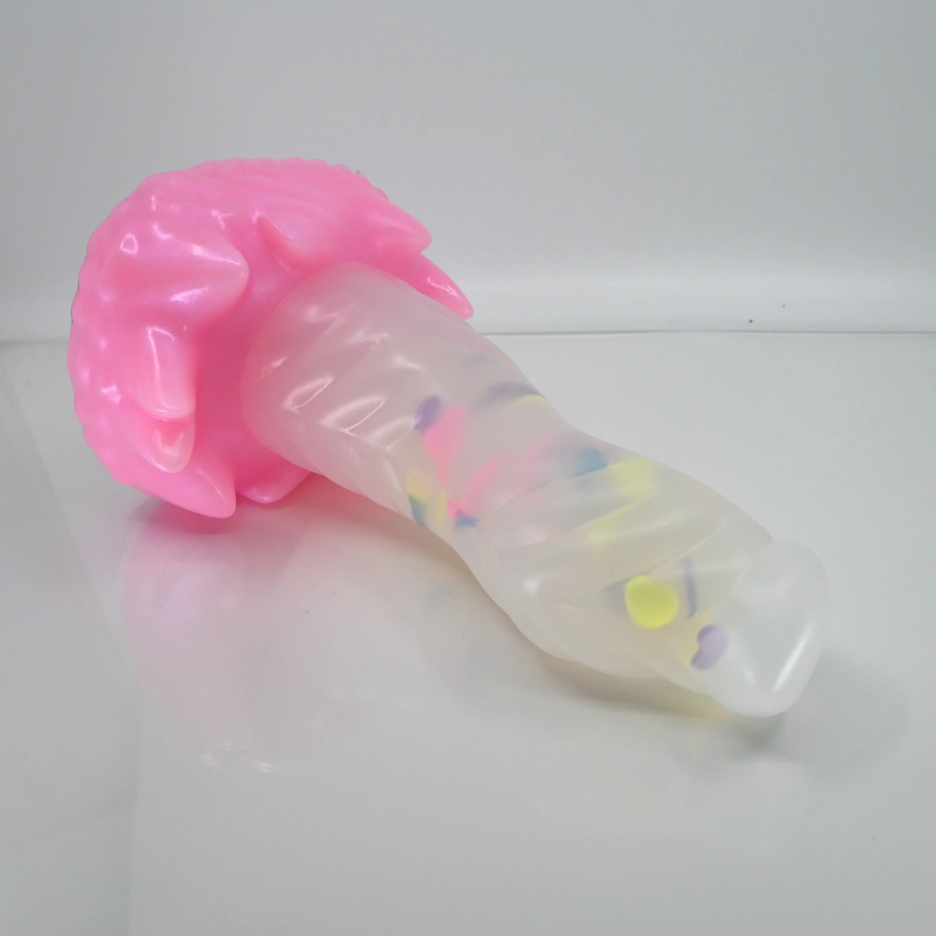 S4TCD22 Snark Large NC 0031 UV GITD
