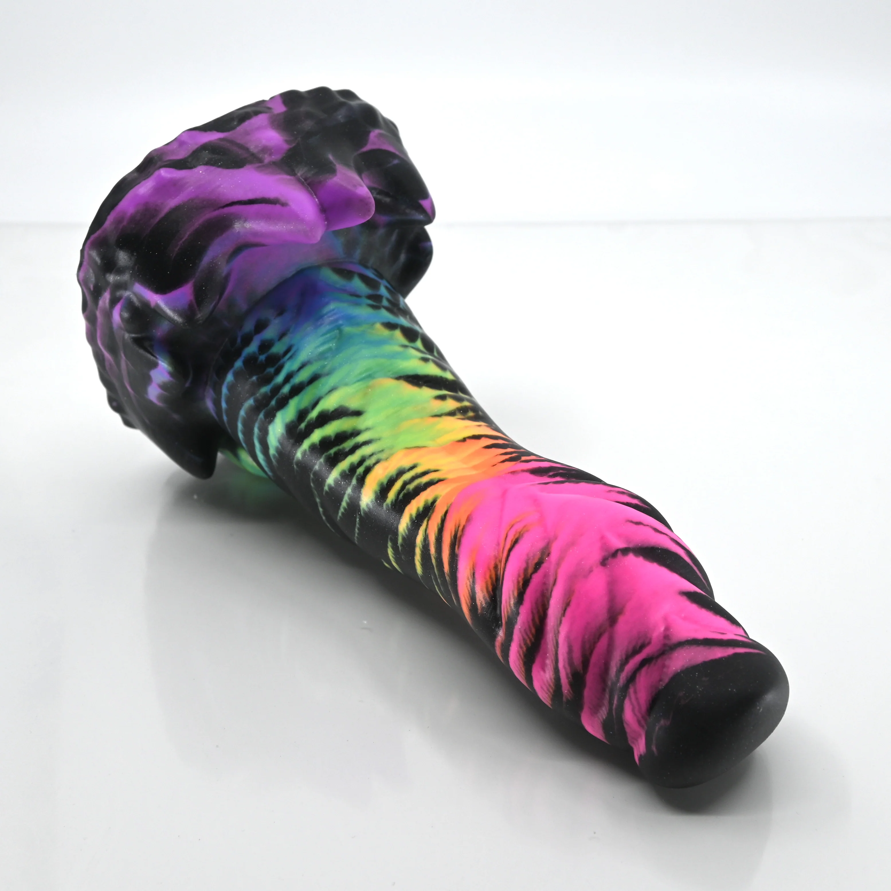 S3SBM94 Snark Medium 0030 UV GITD