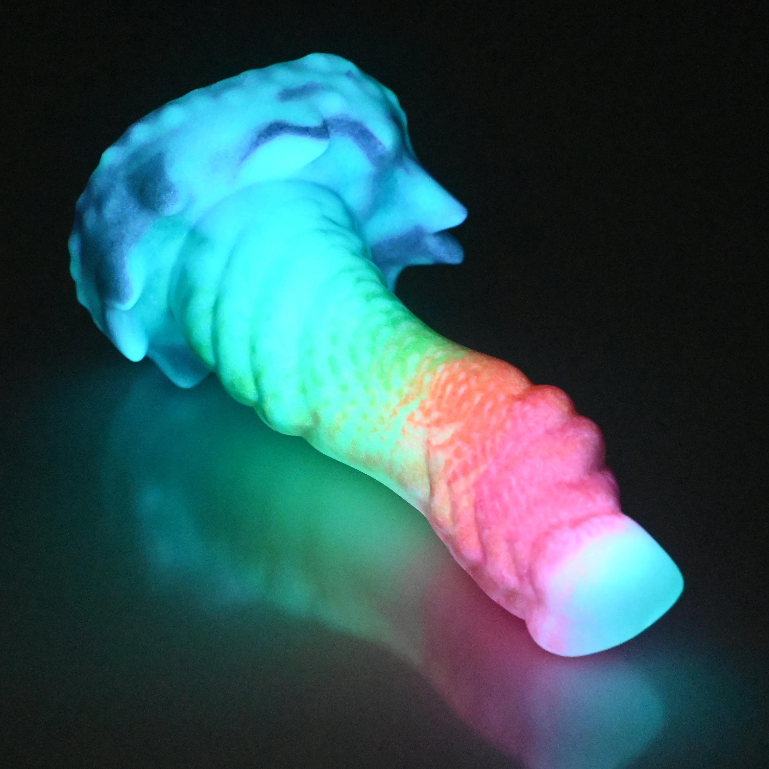 S3MBL72 Snark Medium 0050 UV GITD - Image 4