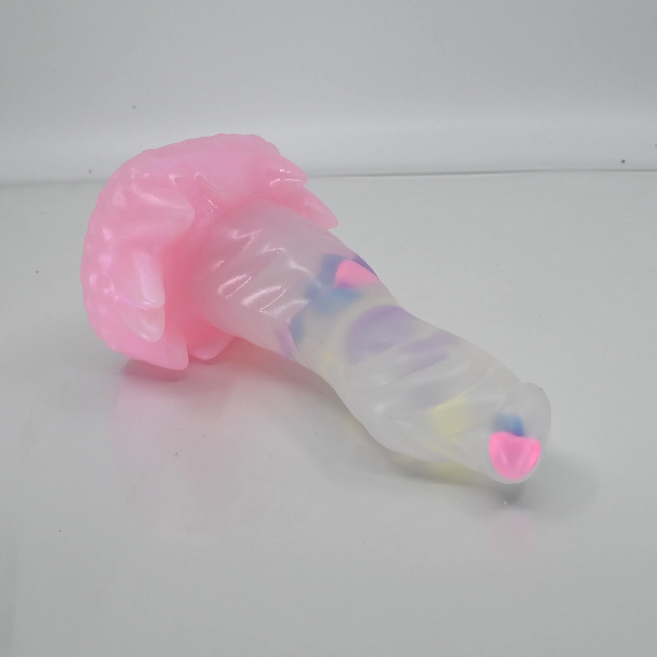 S2TCE09 Snark Small NC 0031 UV GITD - Image 2
