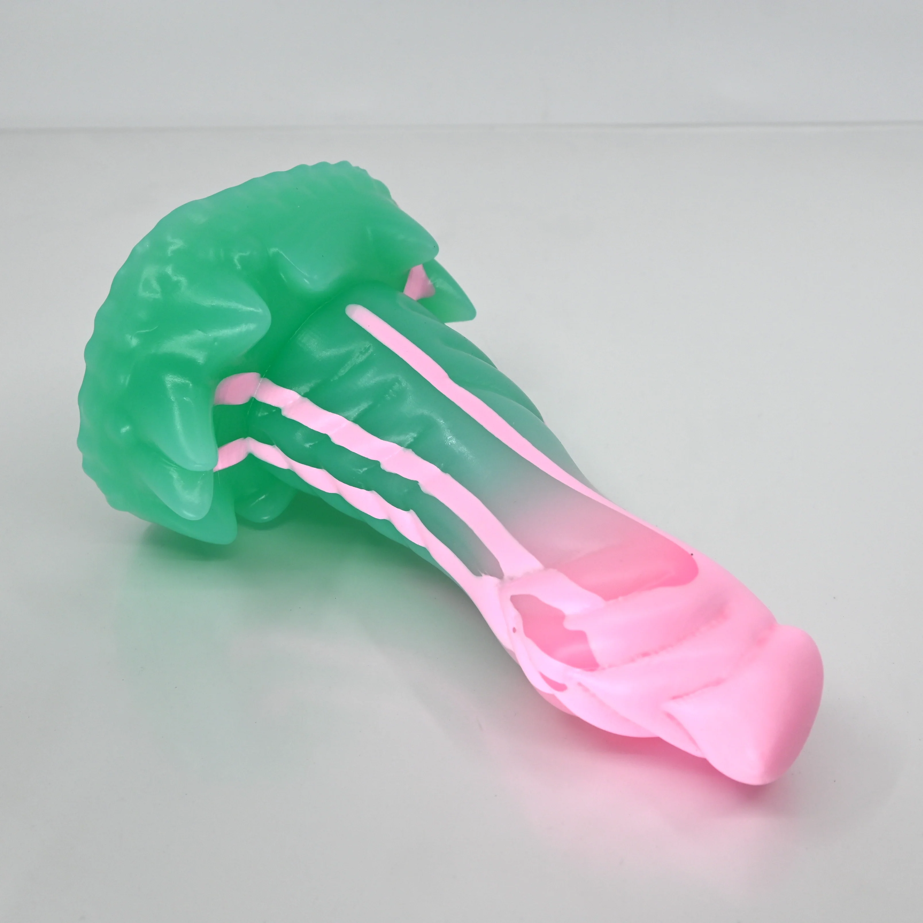 S2XER74 Snark Small 0020 UV GITD - Image 2