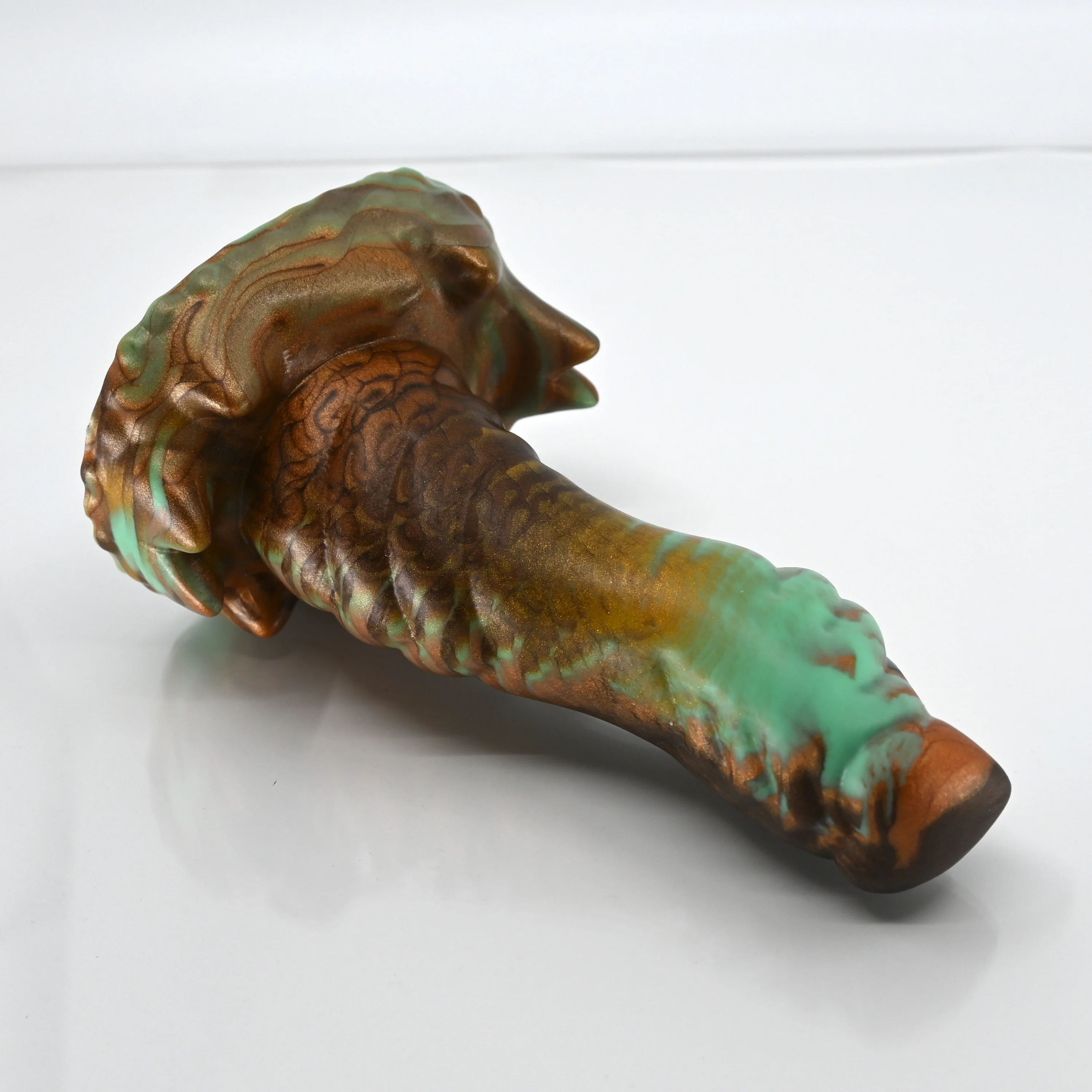 S2MBT67 Snark Small 0050 UV GITD - Image 2