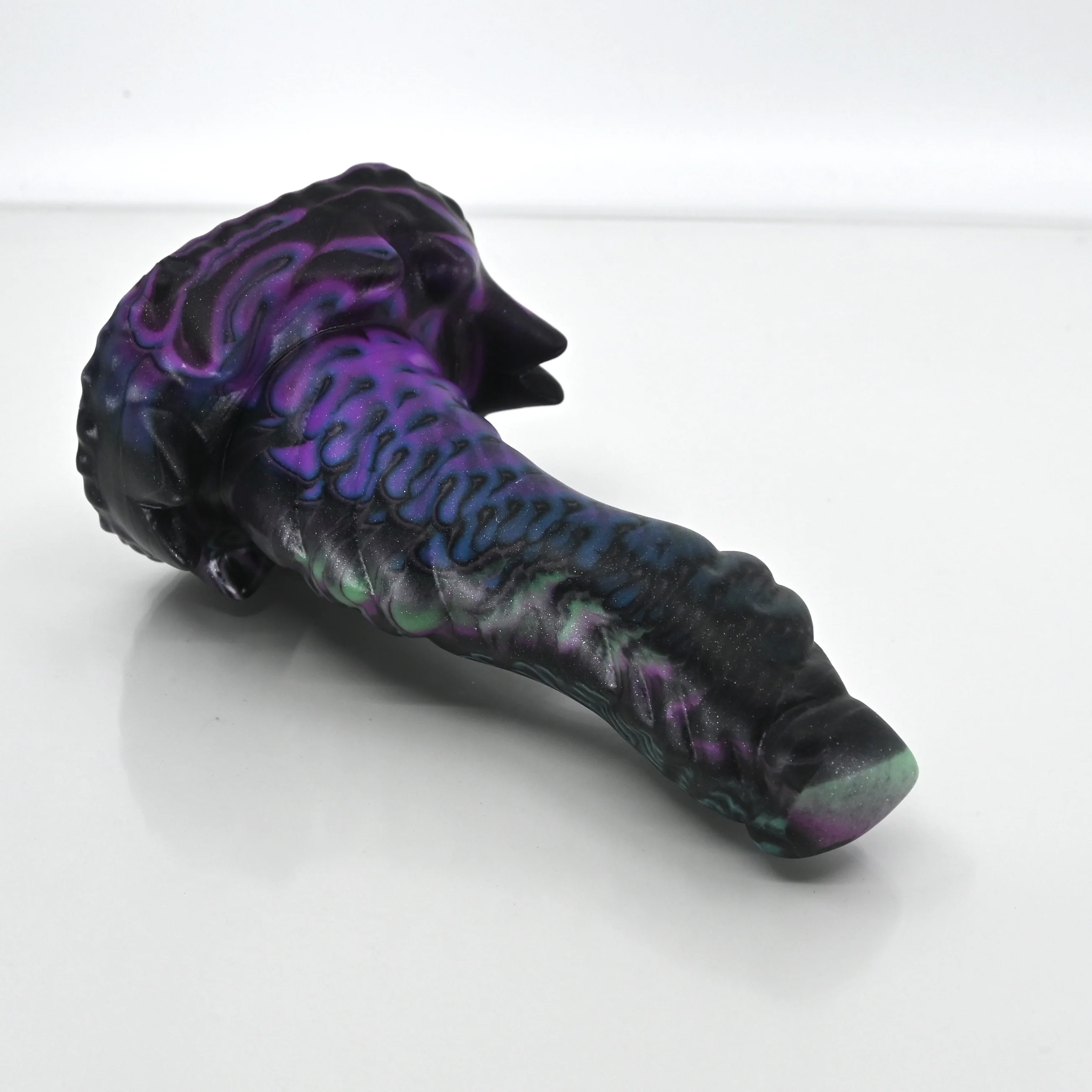 S2SBY34 Snark Small 0030 UV GITD - Image 2