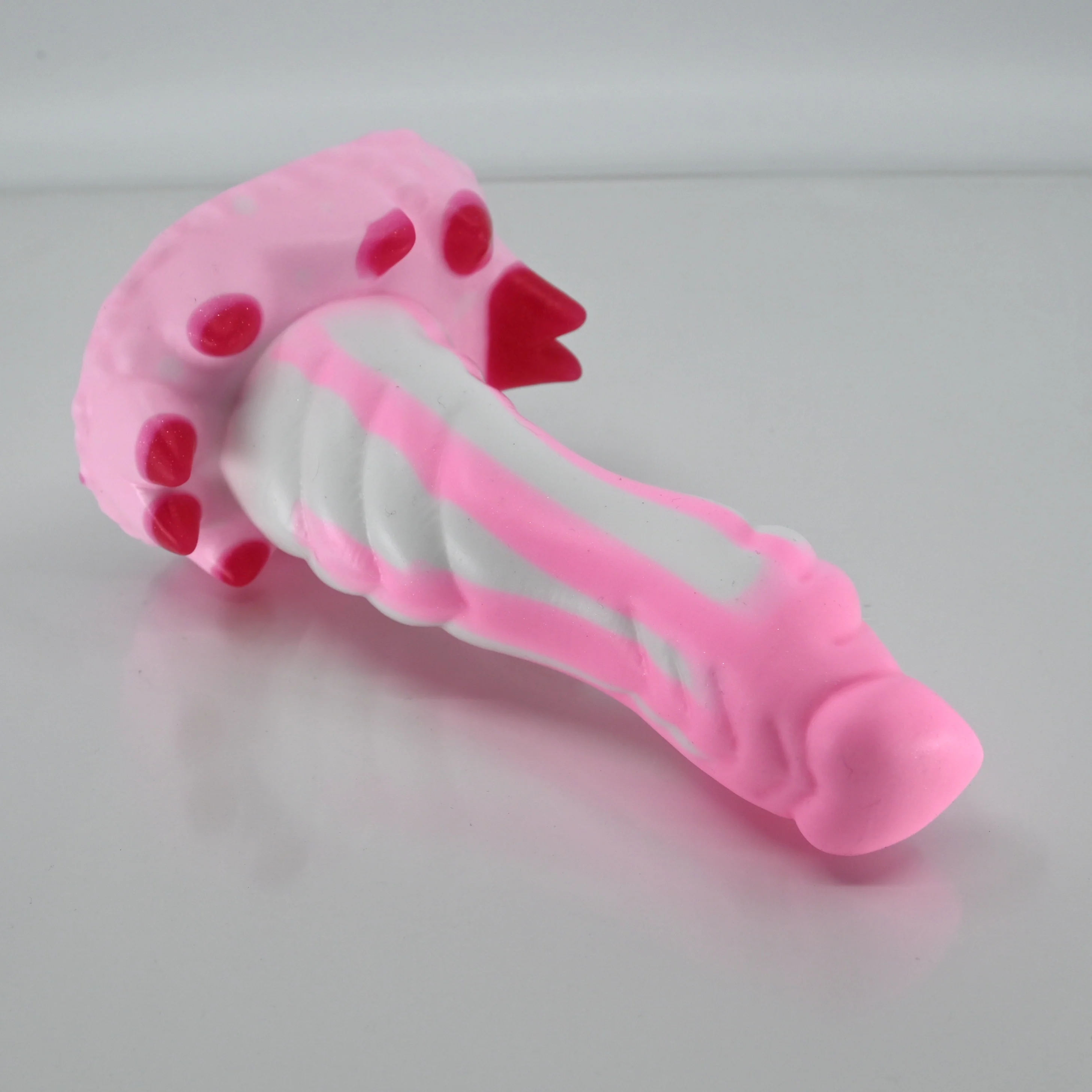 S2SCC53 Snark Small 0030 UV GITD - Image 2