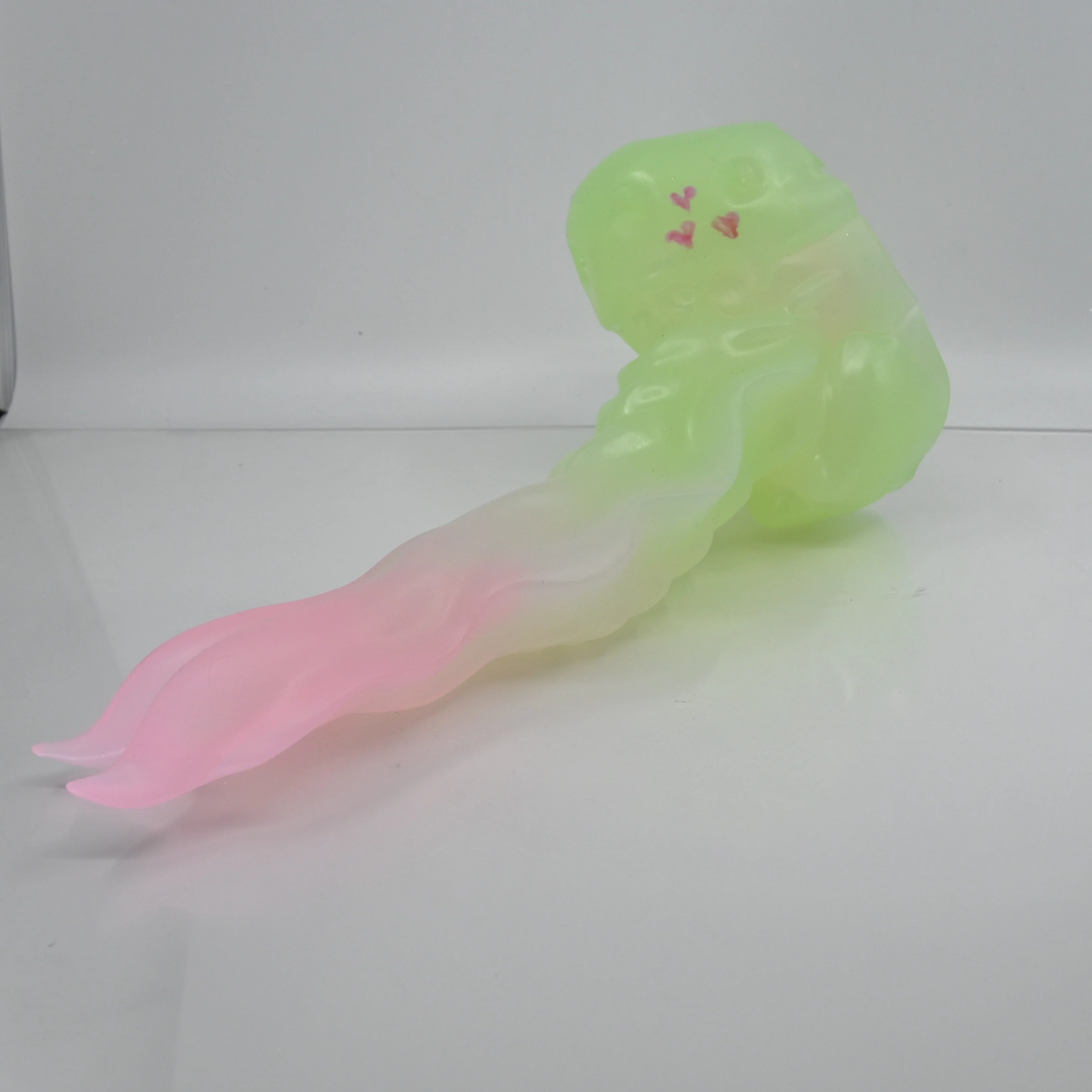 V4NCG09 Snark's Maw Large NC 0045 UV GITD