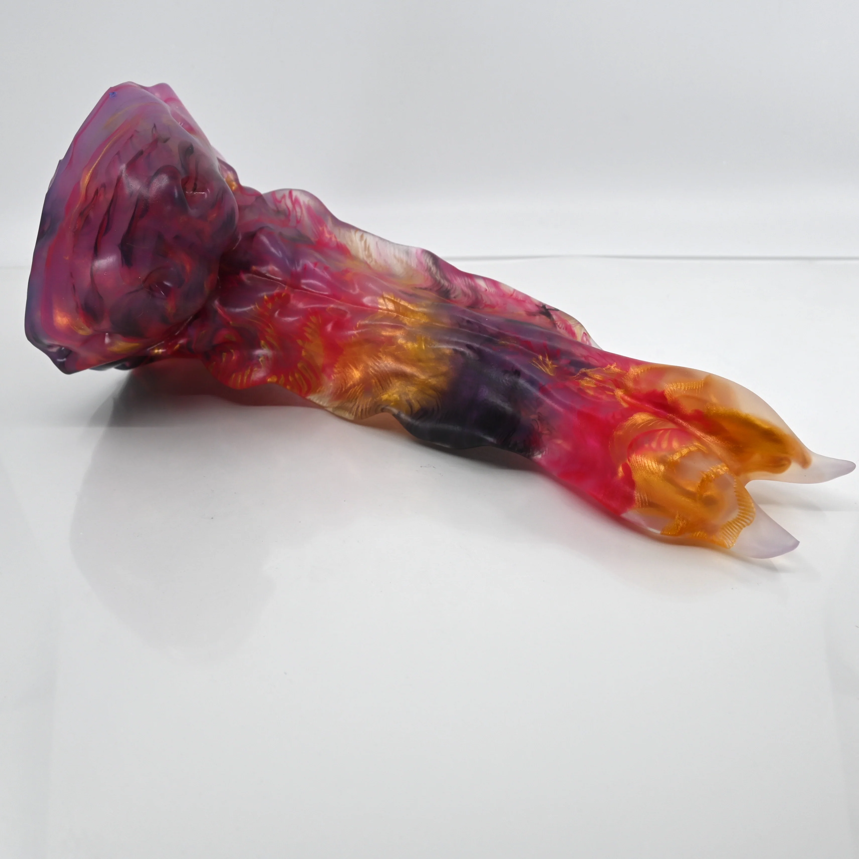 V4TCG06 Snark's Maw Large NC 0031 UV