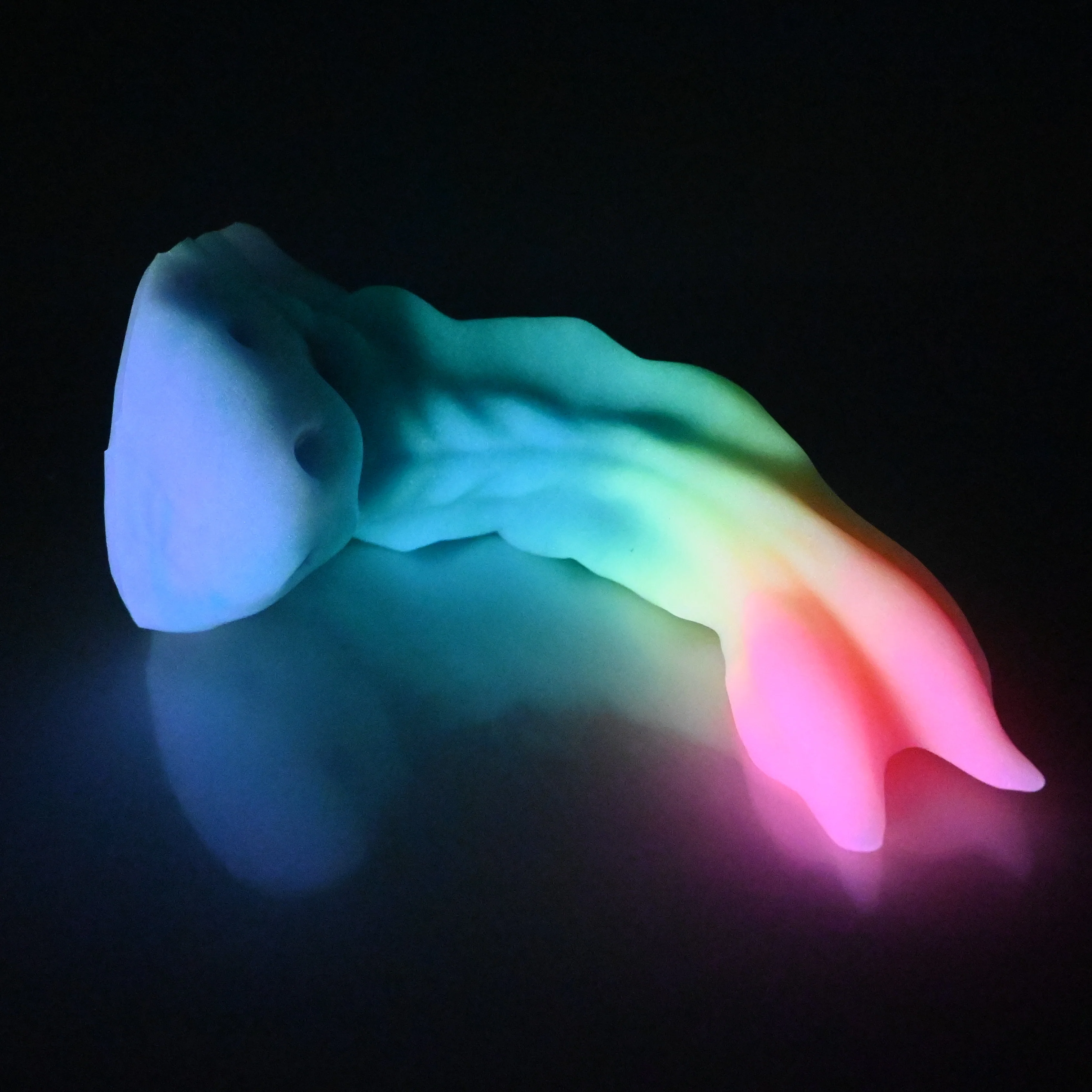 V4XBY90 Snark's Maw Large 0020 UV GITD - Image 3