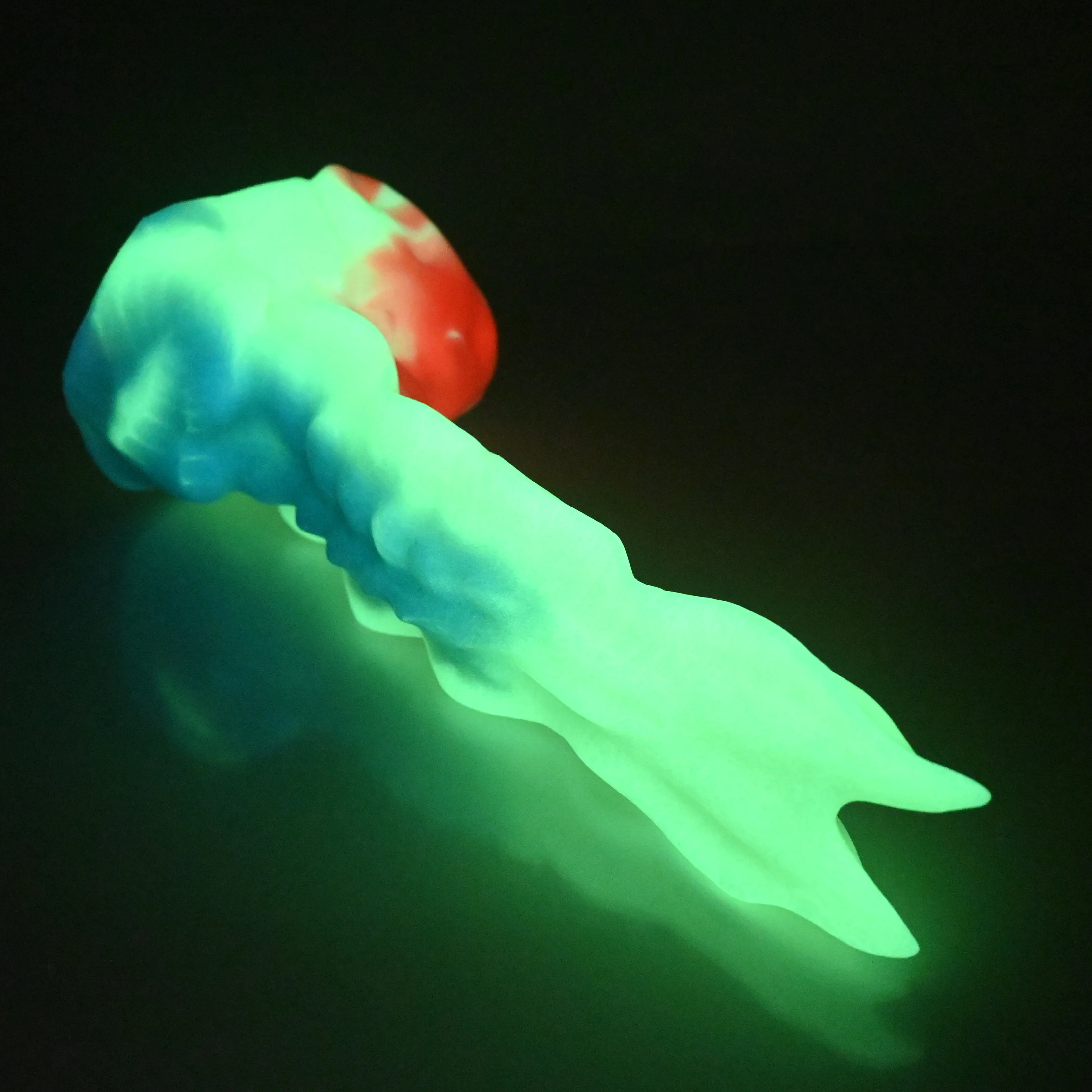 V3MBJ67 Snark's Maw Medium Medium UV GITD - Image 4