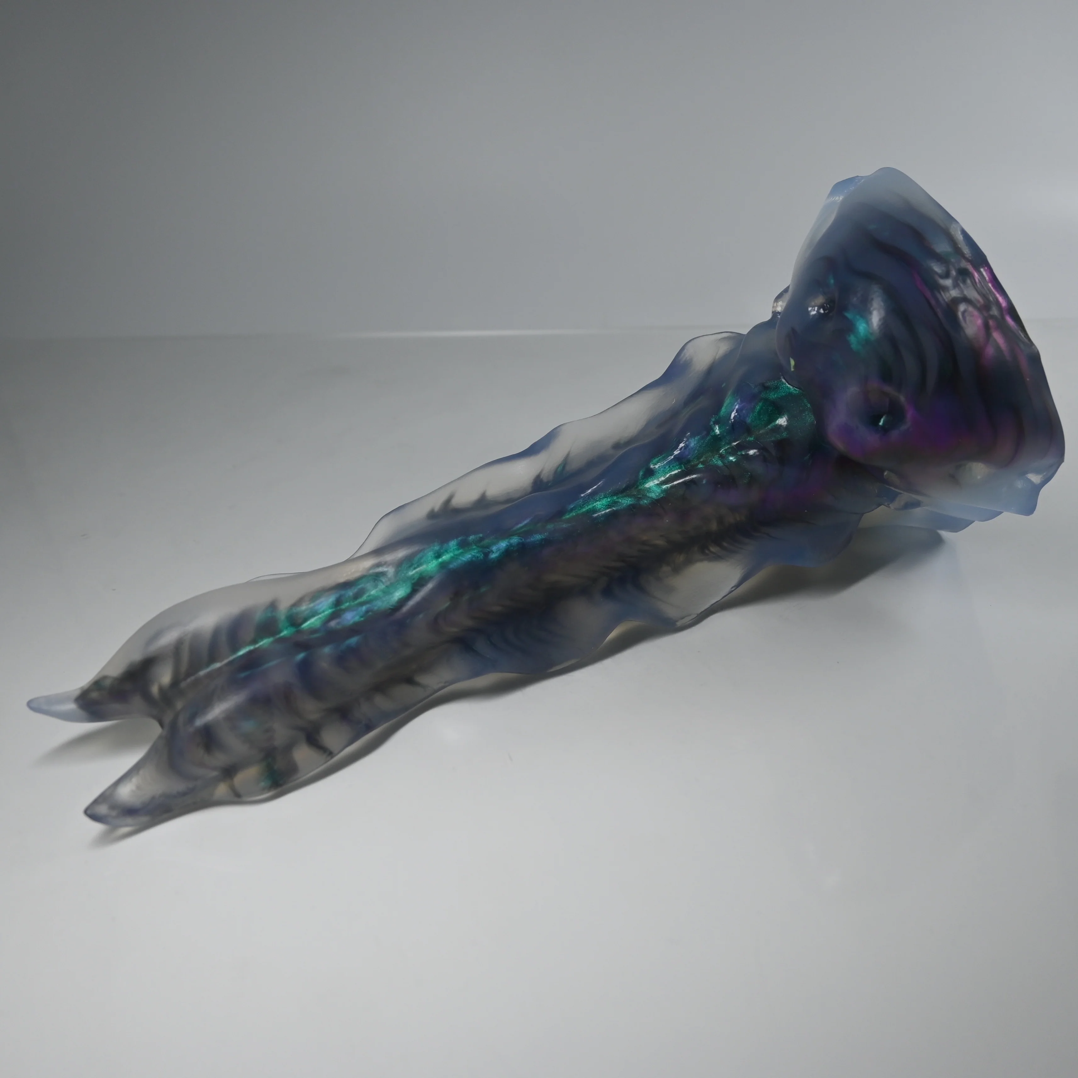 V3TDD70 Snark's Maw Medium NC 0031 CS