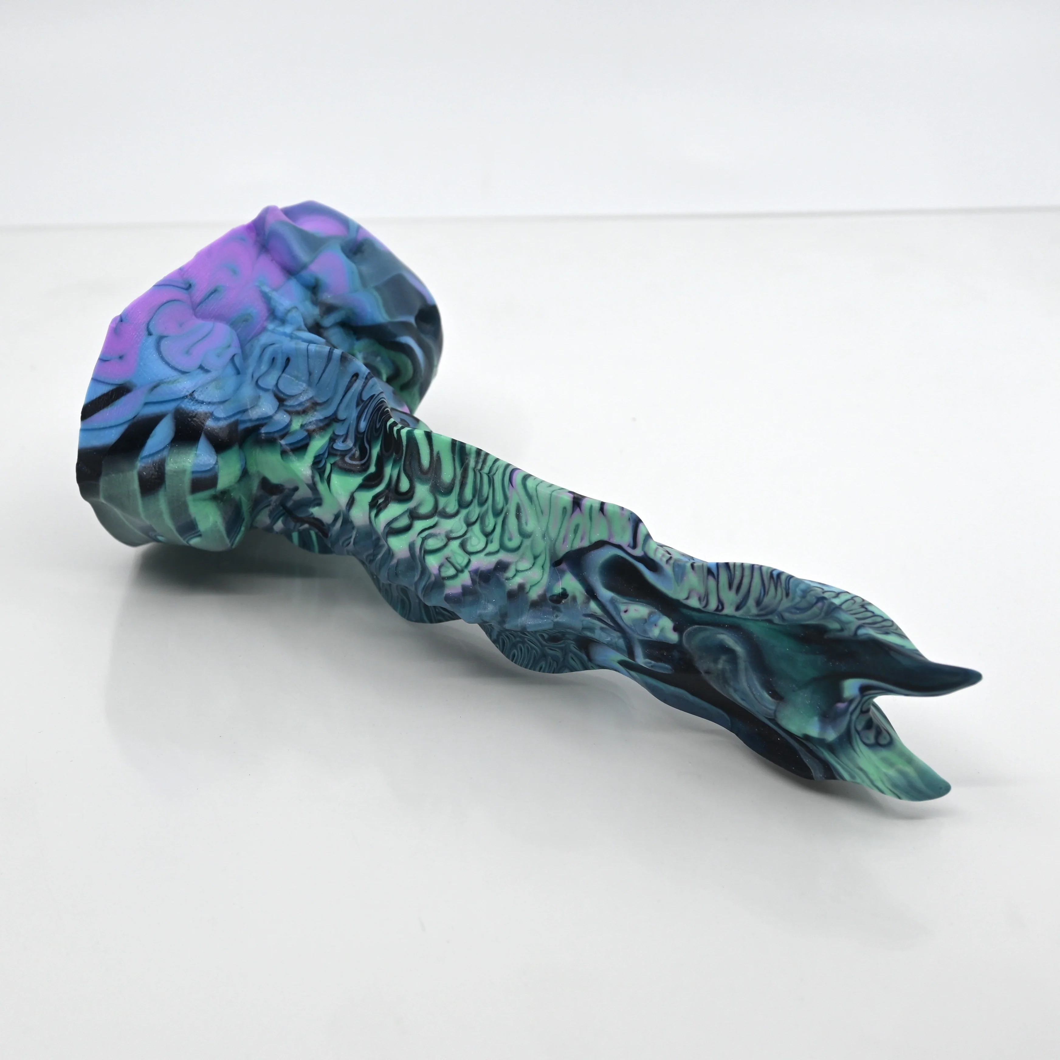 V1SDG81 Snark's Maw Mini 0030 UV GITD - Image 2