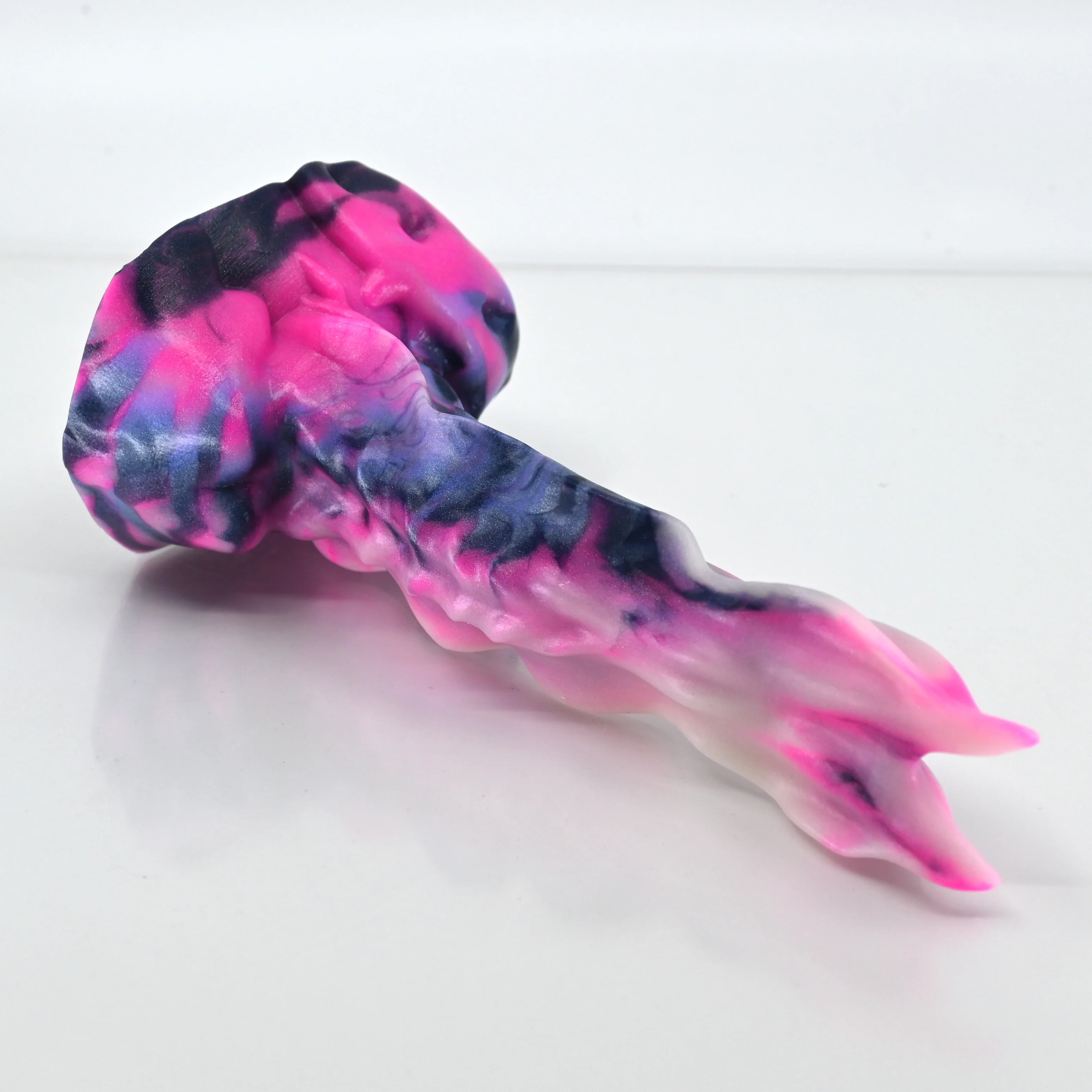 V1TBW78 Snark's Maw Mini 0050 UV GITD - Image 2