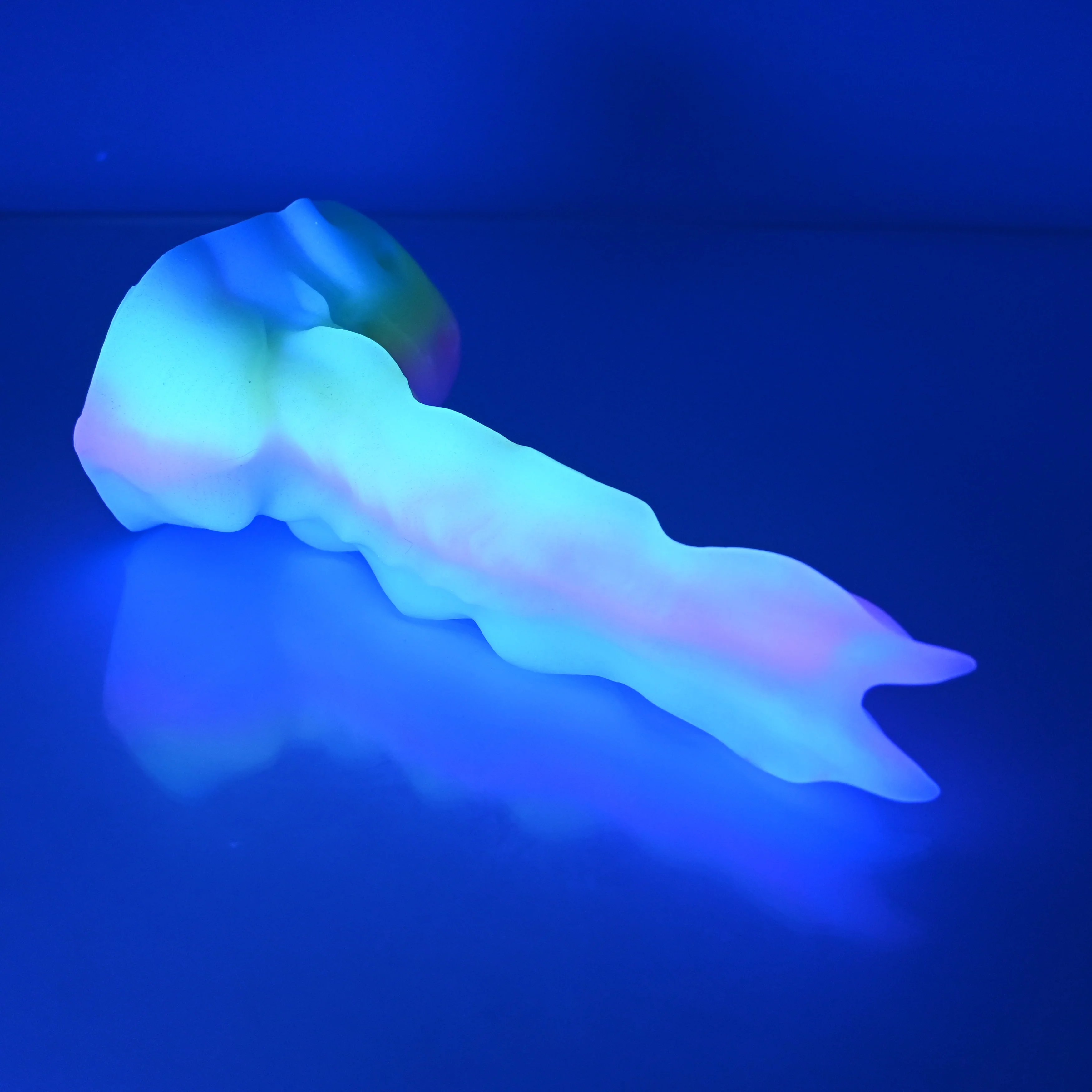 V1SBC10 Snark's Maw Mini 0030 UV - Image 3