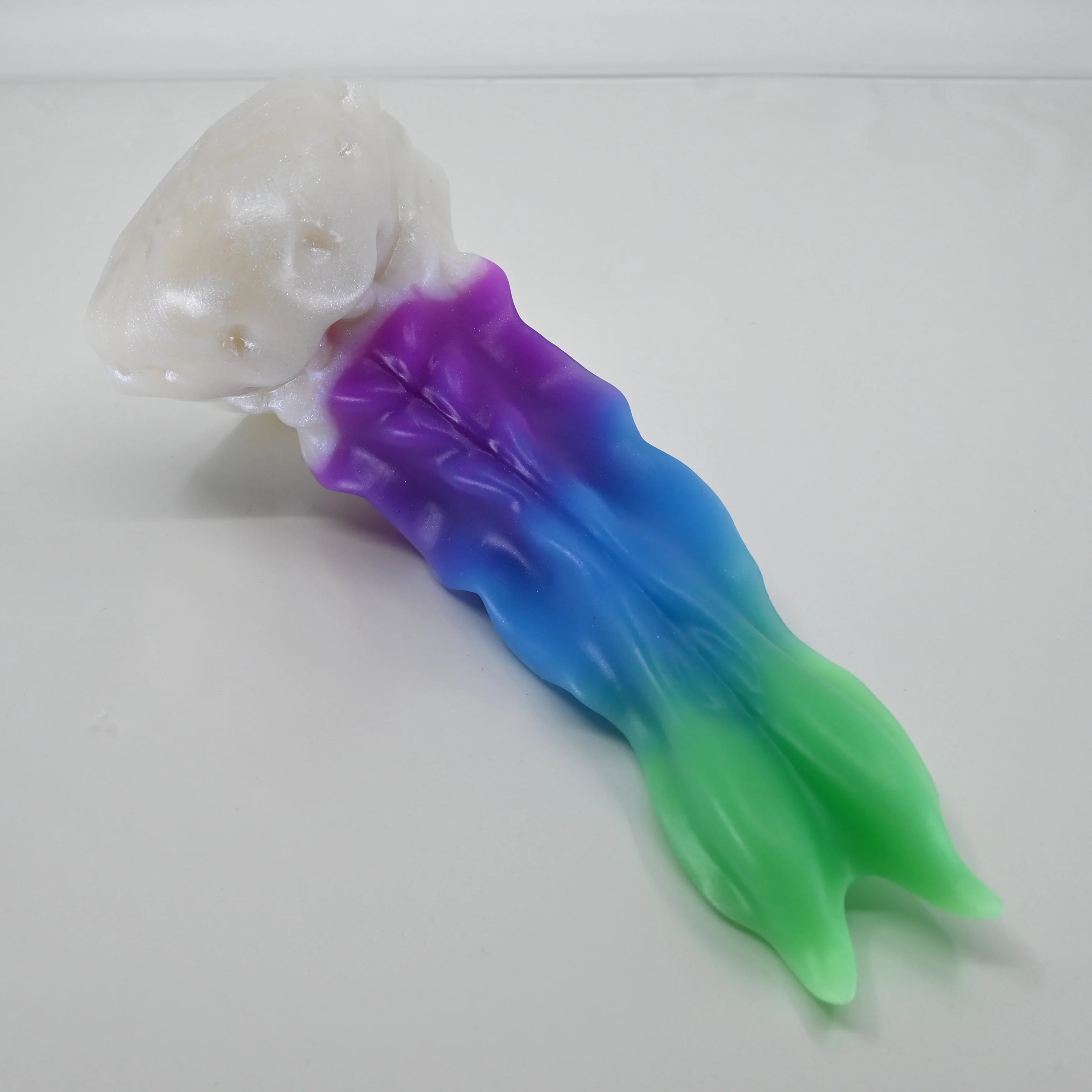 Snark's Maw Small Medium UV GITD