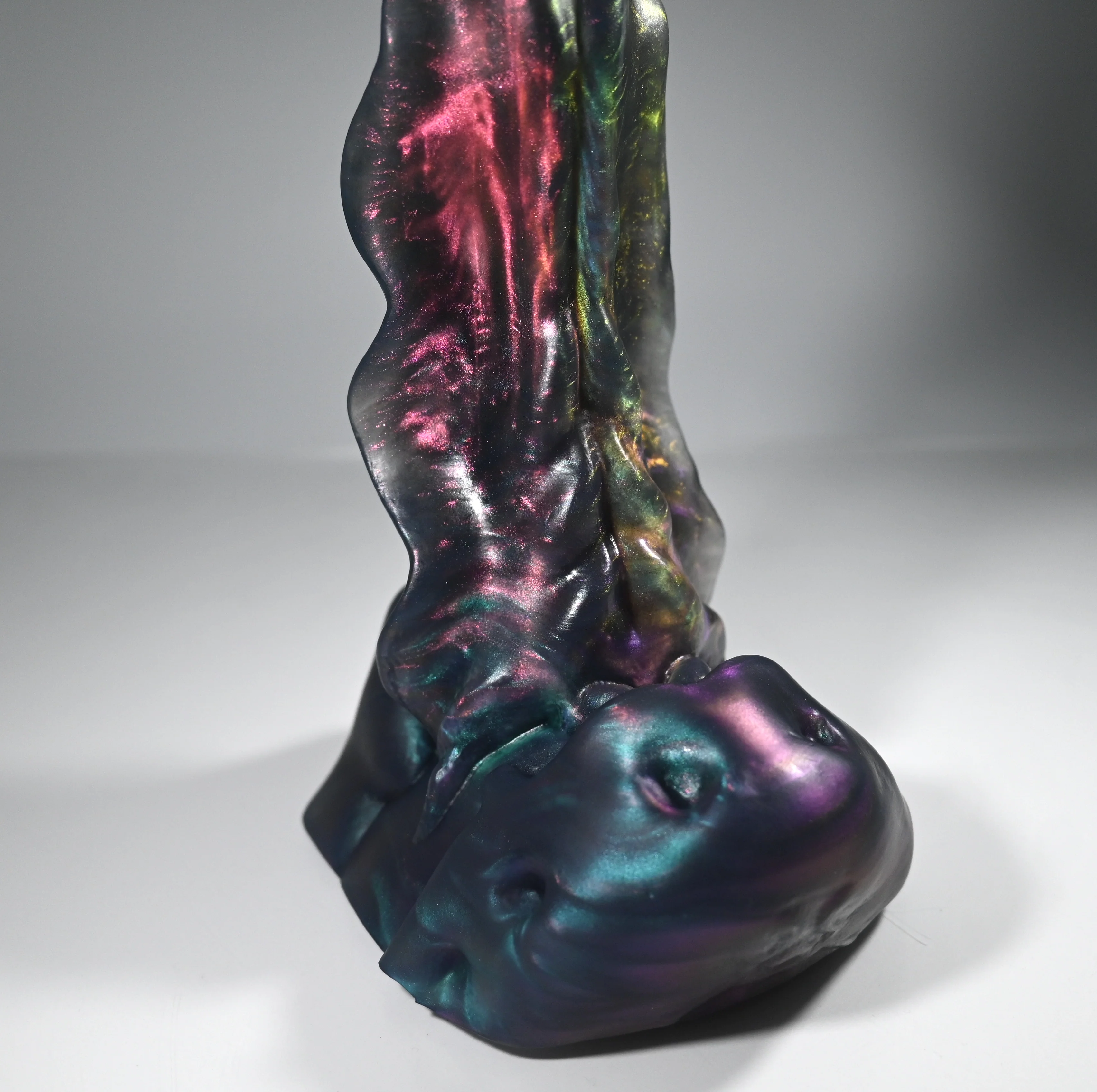 V2TDX32 Snark's Maw Small NC 0031 CS