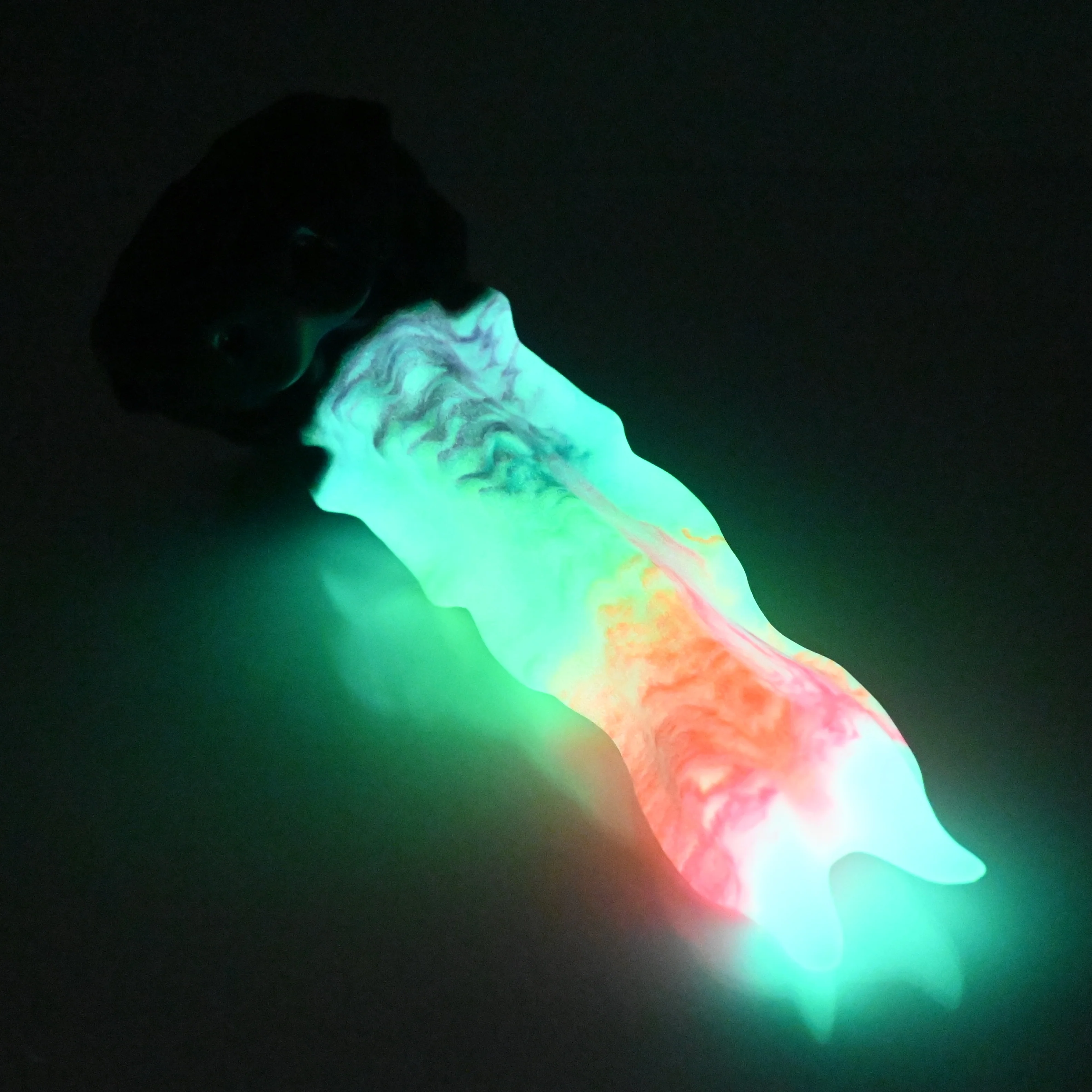 V2MBJ60 Snark's Maw Small Medium UV GITD - Image 4