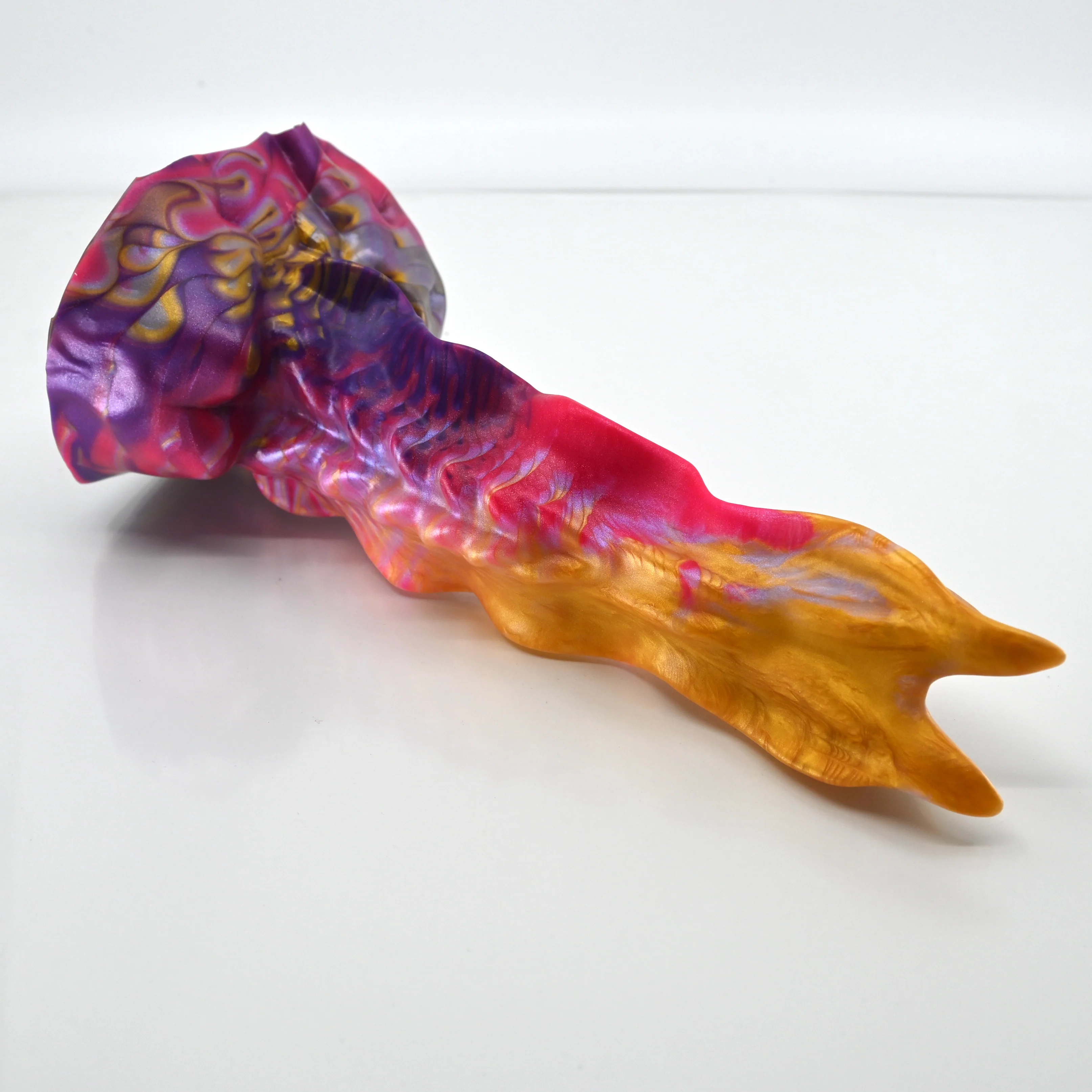 V2MCB30 Snark's Maw Small 0050 UV - Image 2