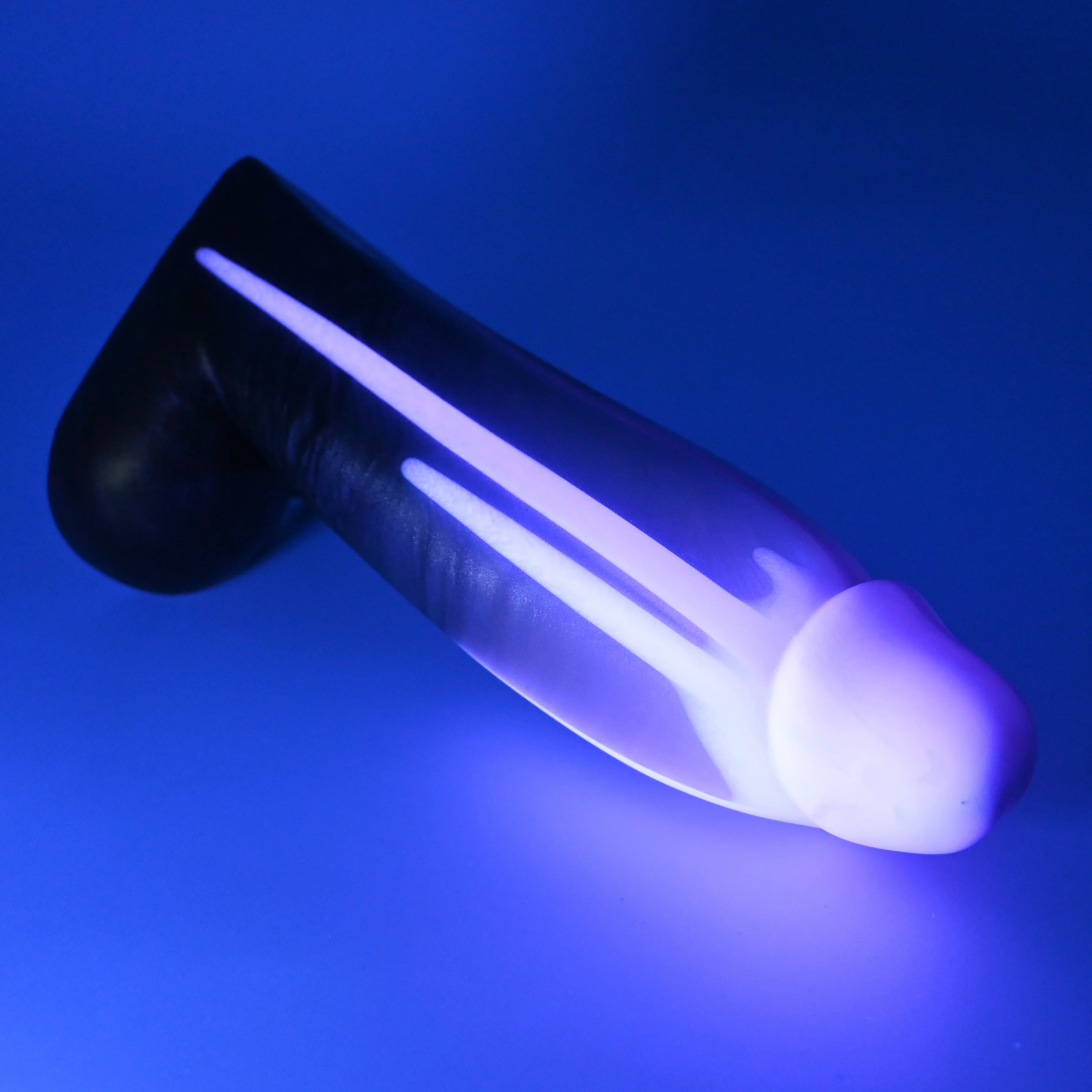 W3XGQ83 Tellus Medium 0020 UV GITD CS - Image 3